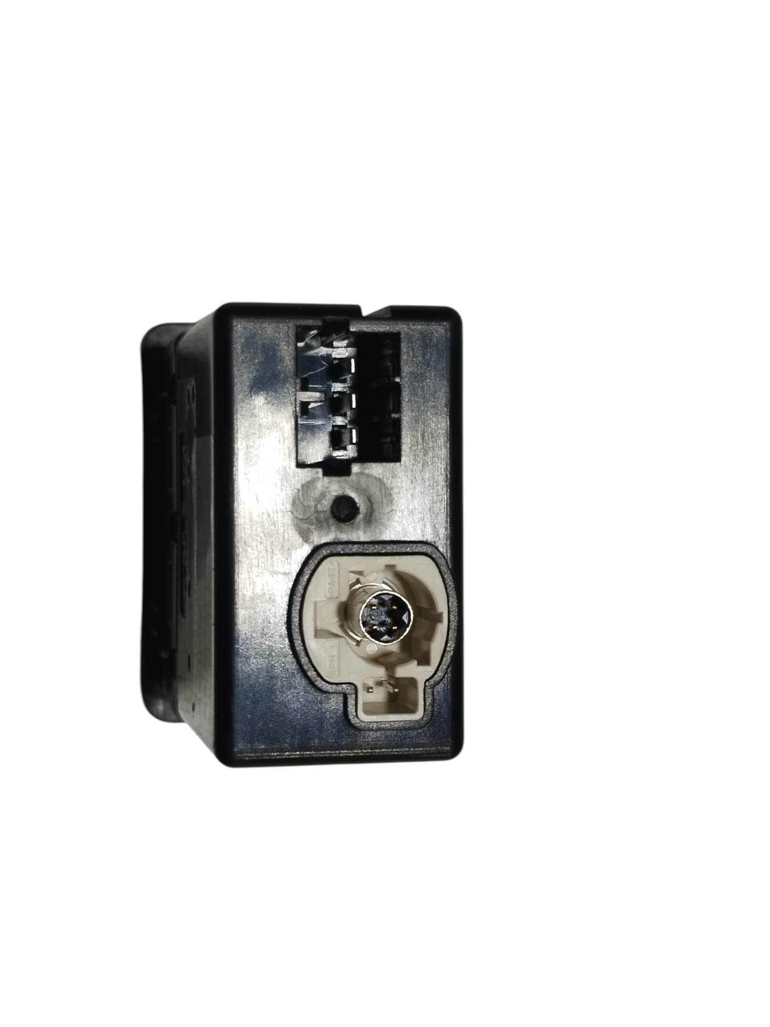 tomada entrada USB USBC dianteiro Byd king gs 2025 6