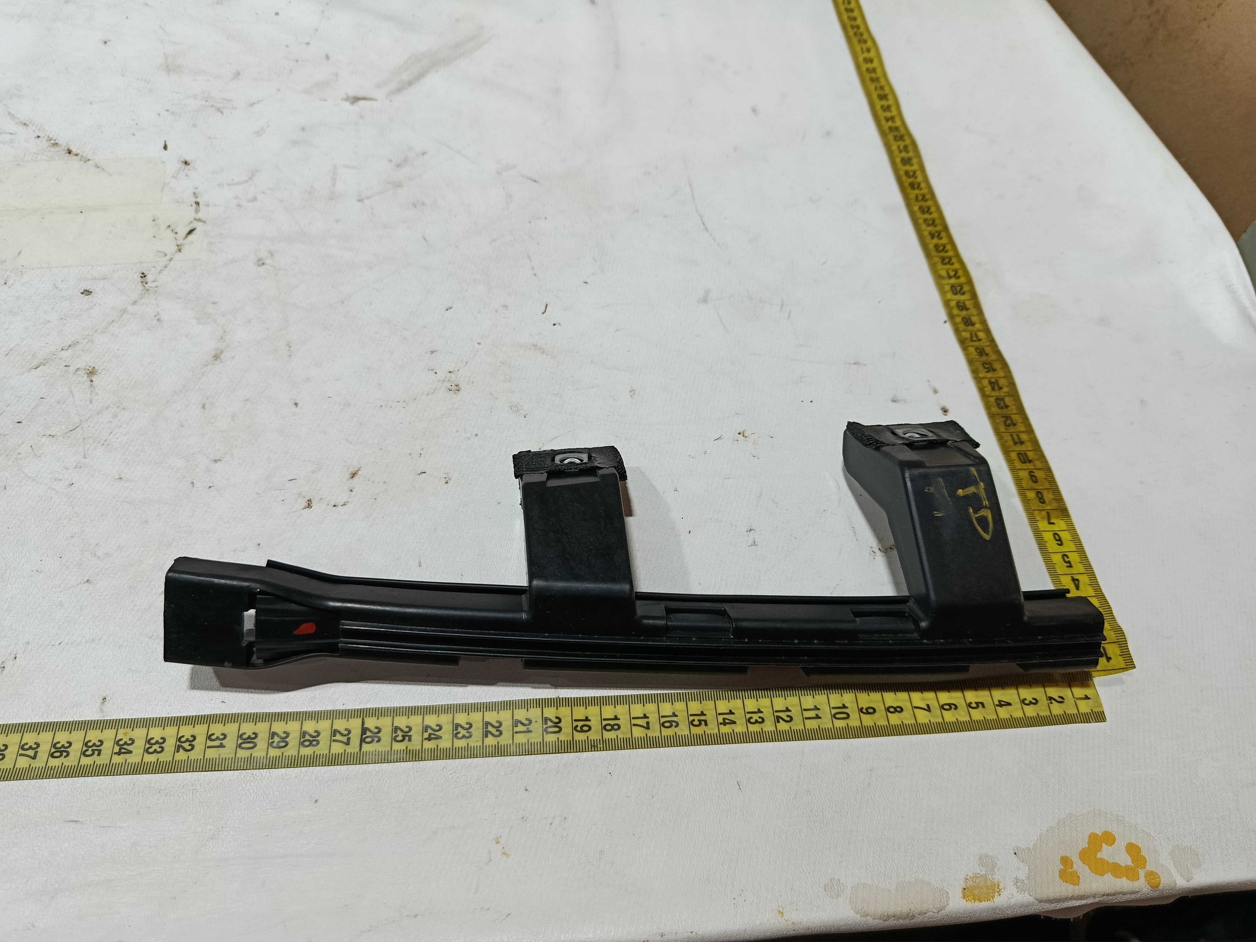 canaleta vidro porta traseira direita Byd king gs 2025 8