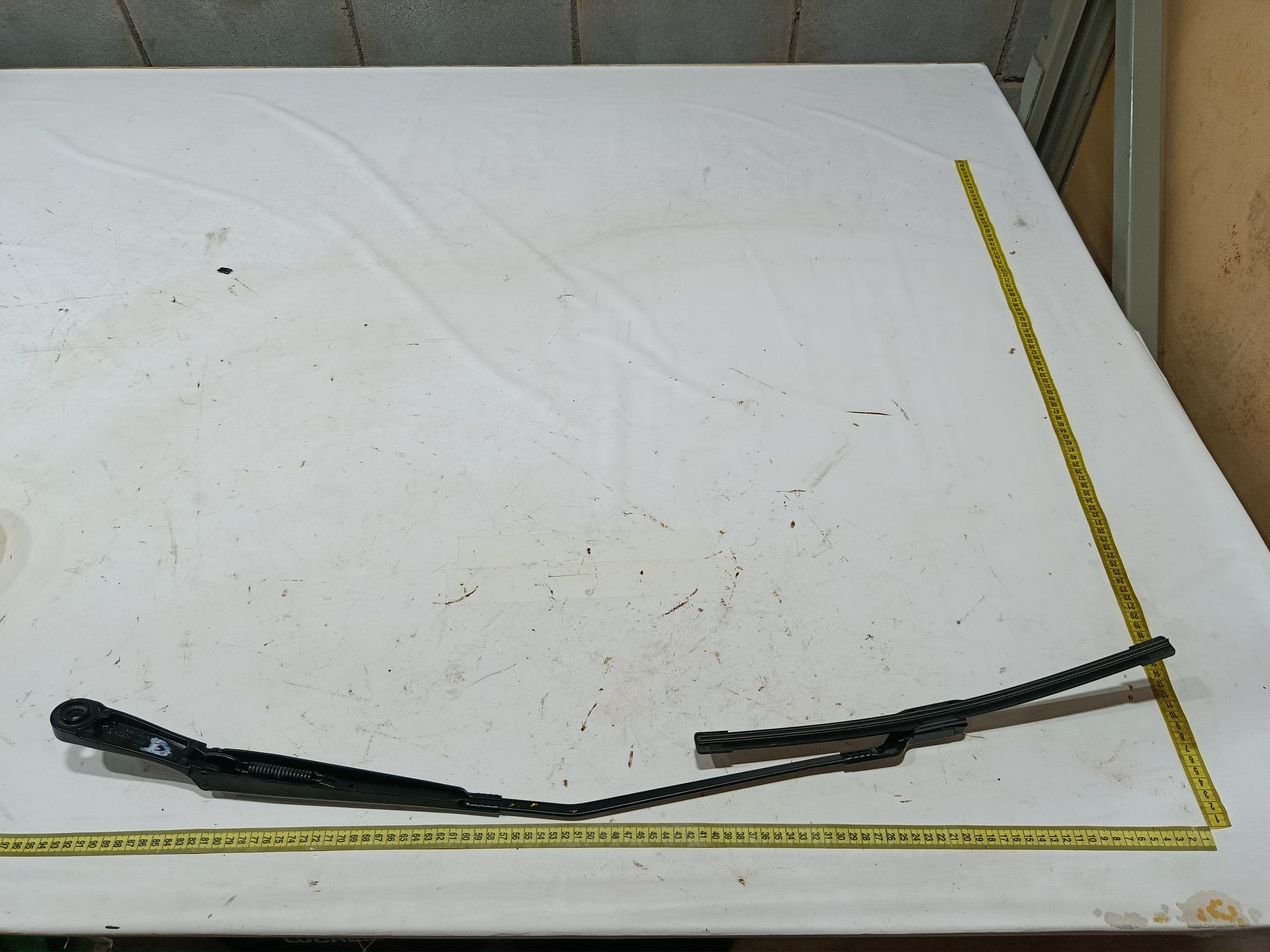 braço direito limpador parabrisa Byd king gs 2025 10