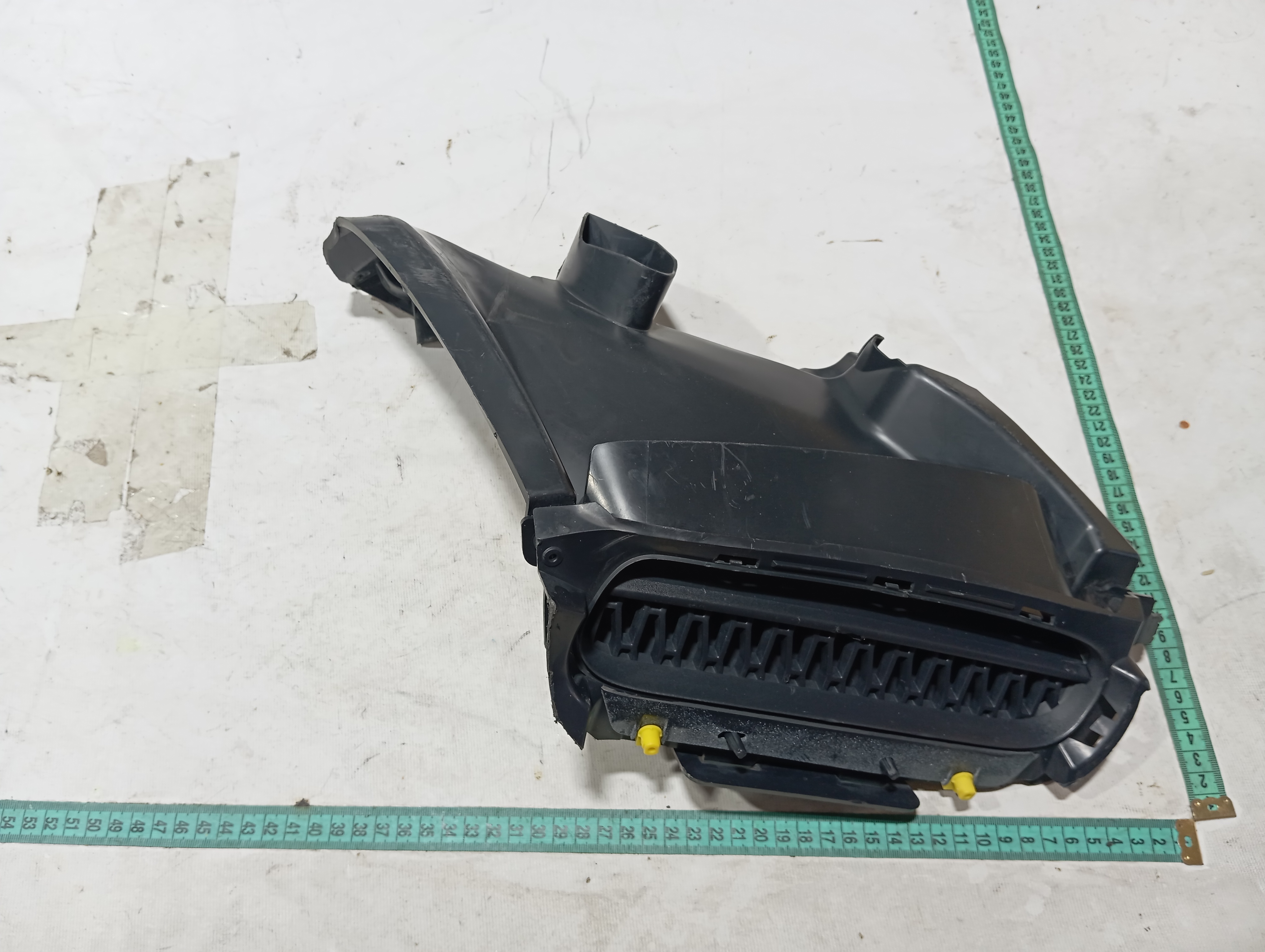 Guia esquerdo parachoque dianteiro discovery sport 2020 V680 8