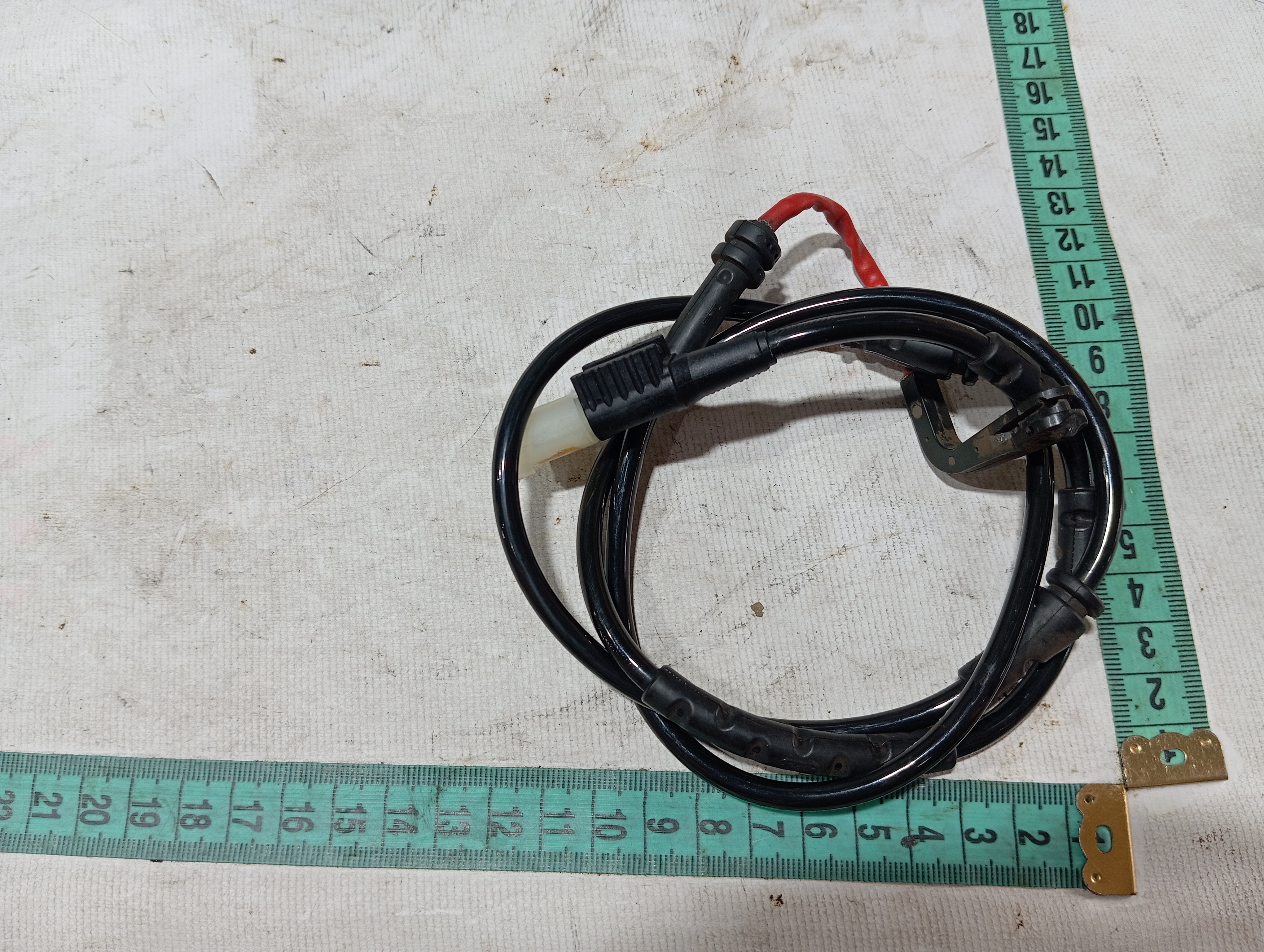 Sensor pastilha dianteira esq discovery sport 2.0 2020 V680 8