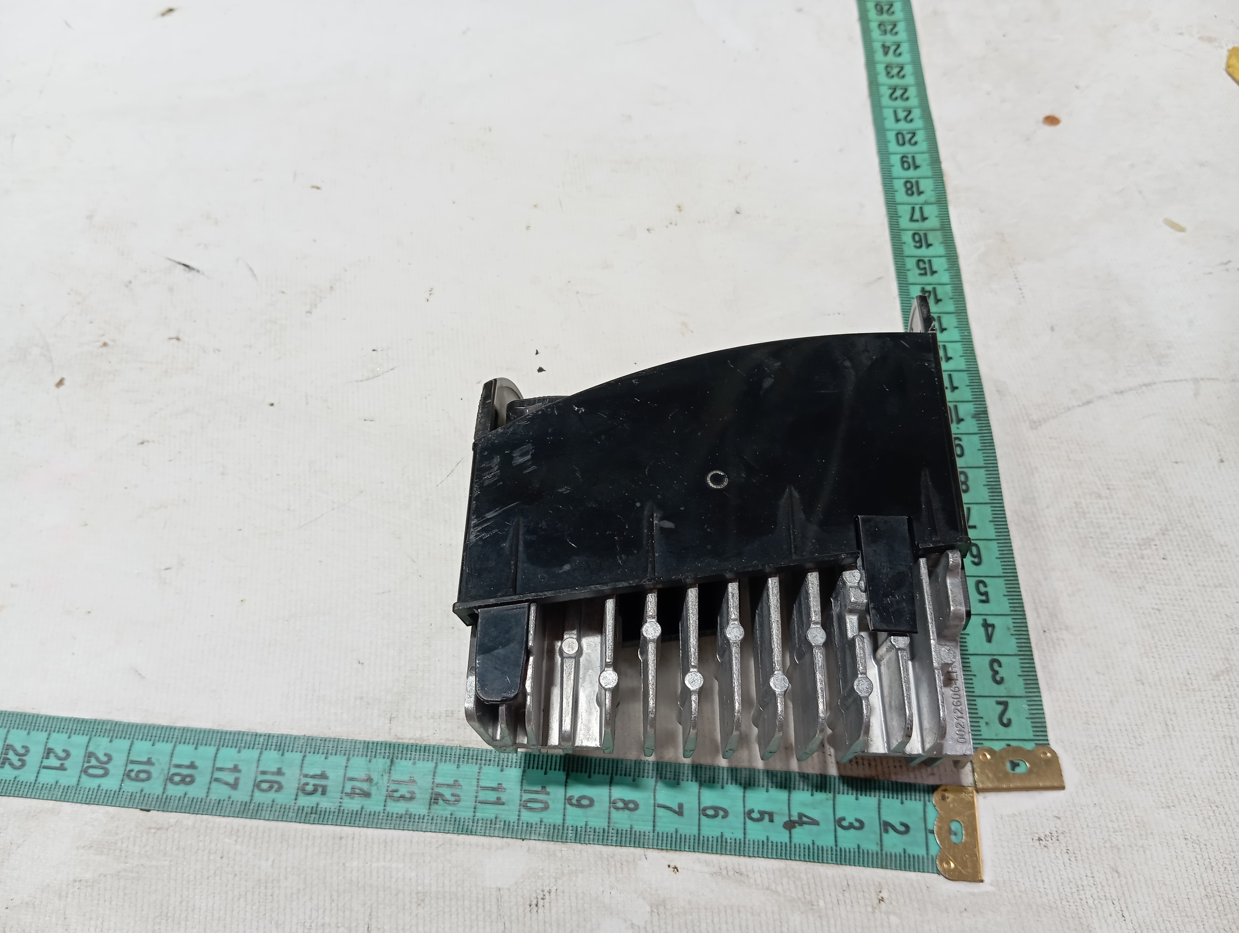 Farol neblina dianteira esquerda discovery sport 2020 V680 9