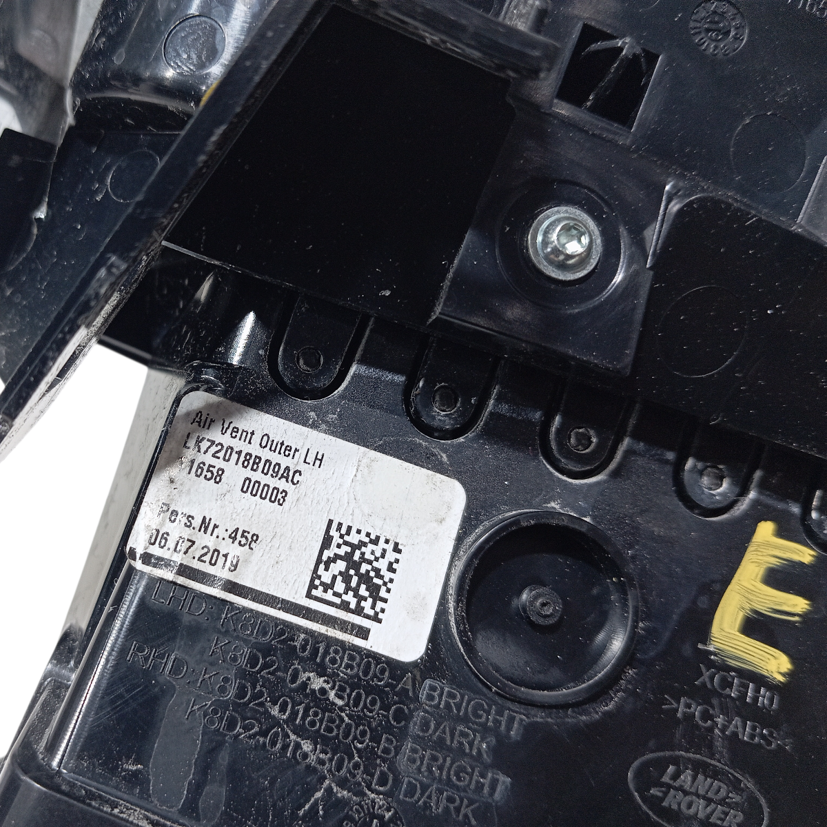 Difusor Ar Esquerdo Painel Discovery Sport 2020 V680 1