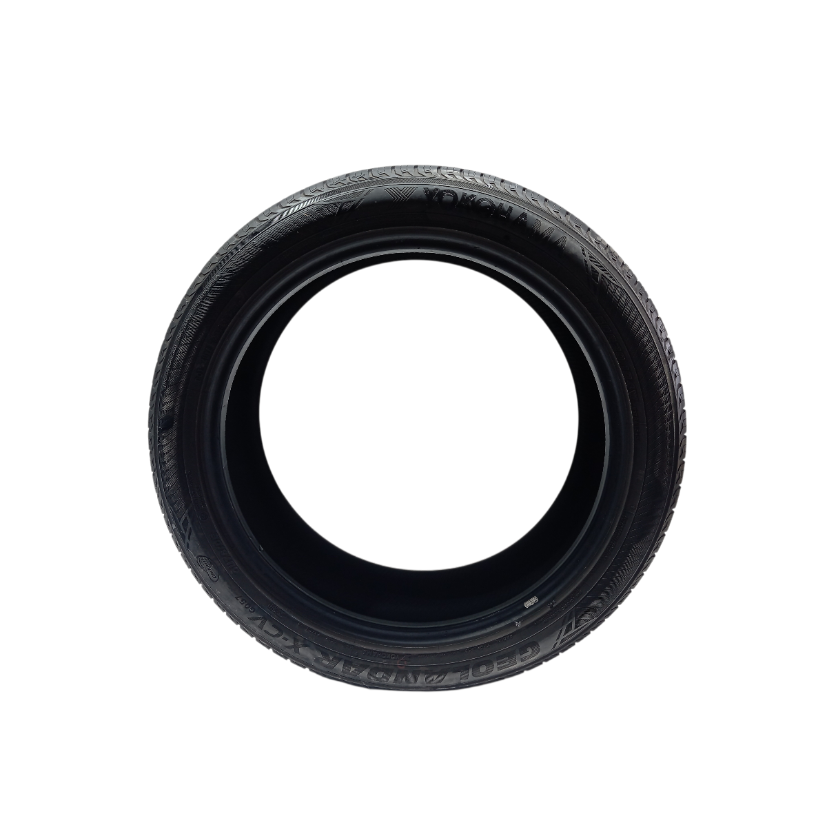 Pneu Yokohama Geolandar X-cv 235/50r20 104w