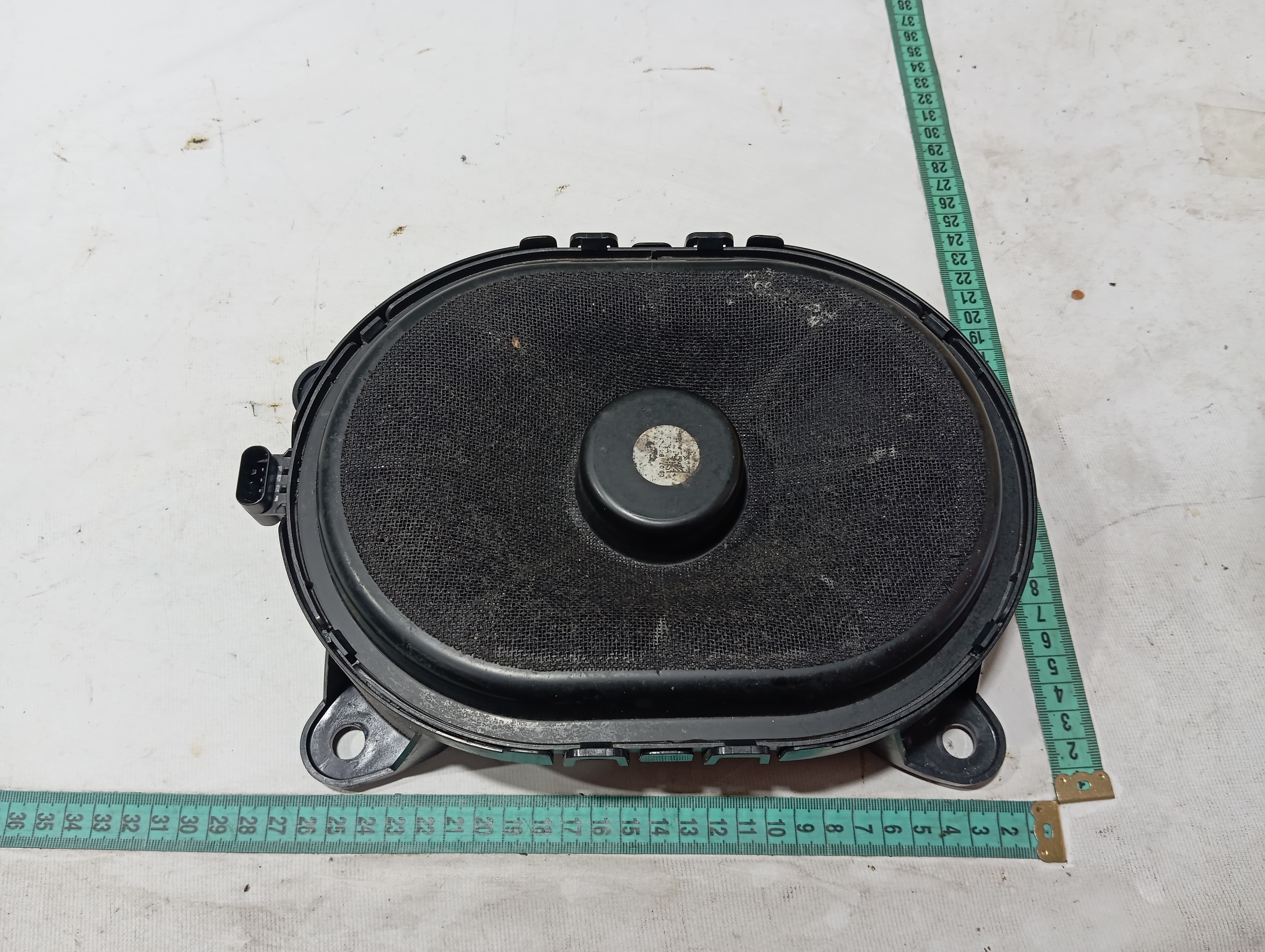Alto falante sub woofer Discovery Sport 2020 V680 10