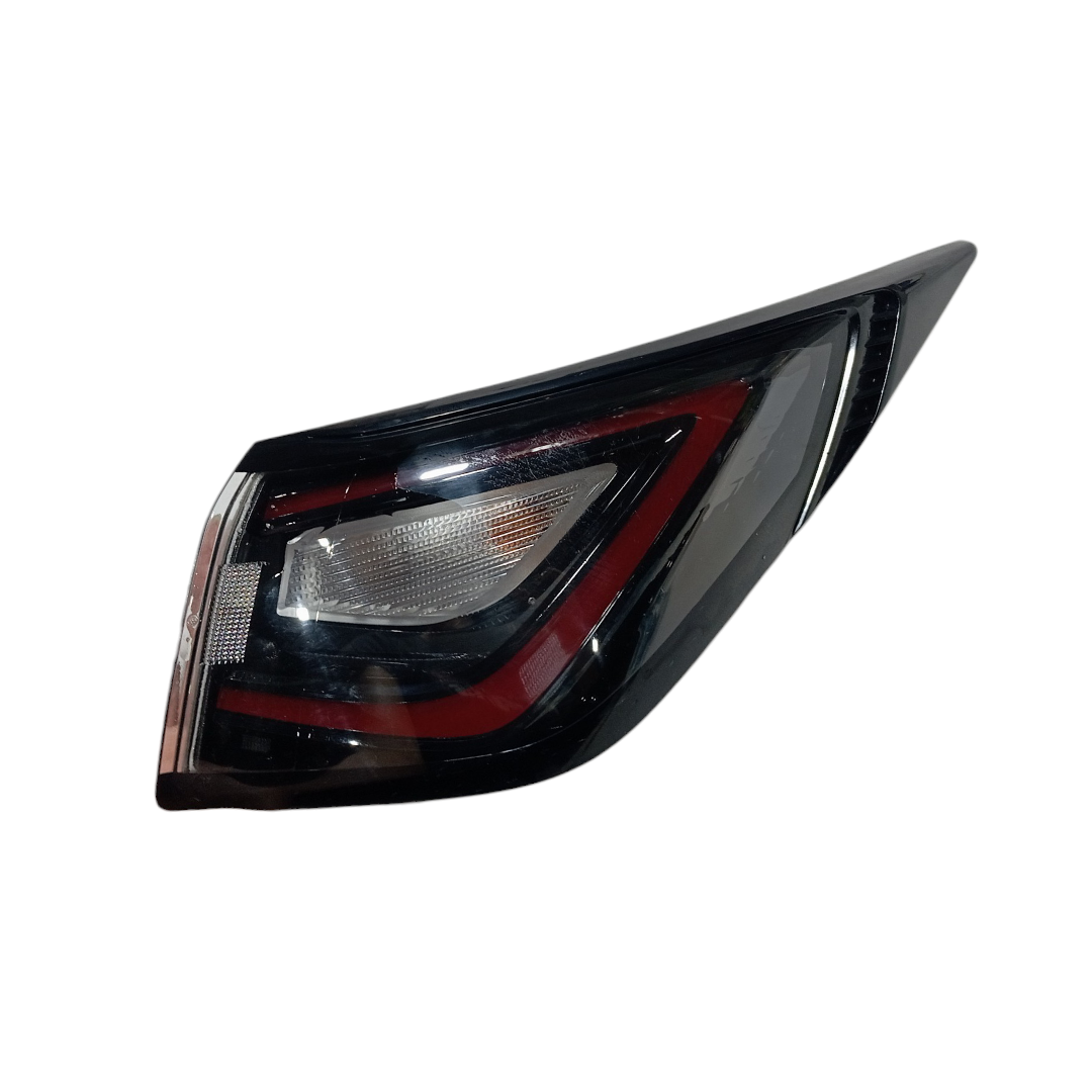 Lanterna direira BYD dolphin PLUS 2024 2025 1