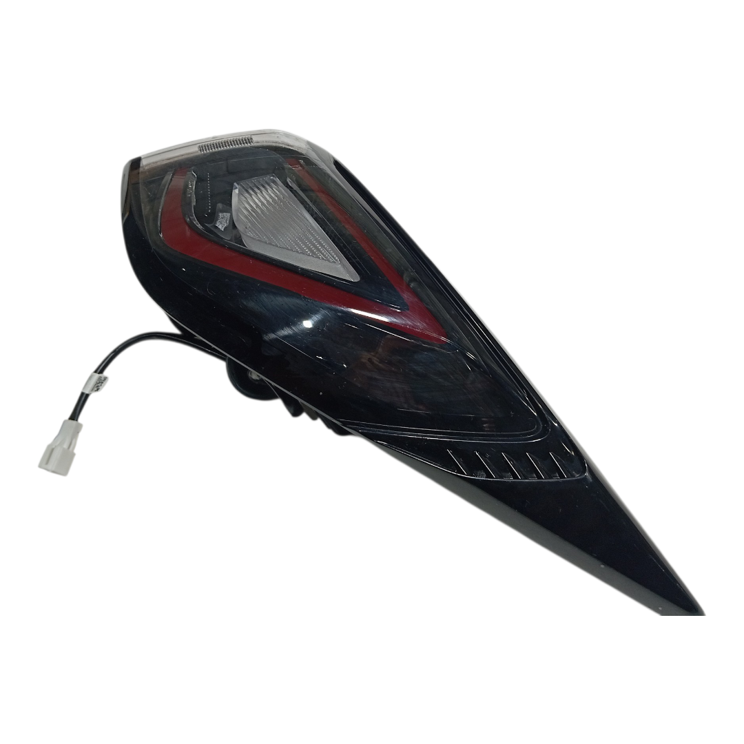Lanterna direira BYD dolphin PLUS 2024 2025 4