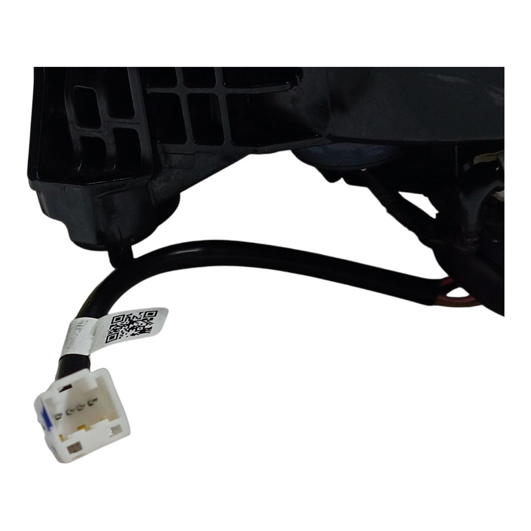 Lanterna direira BYD dolphin PLUS 2024 2025 8