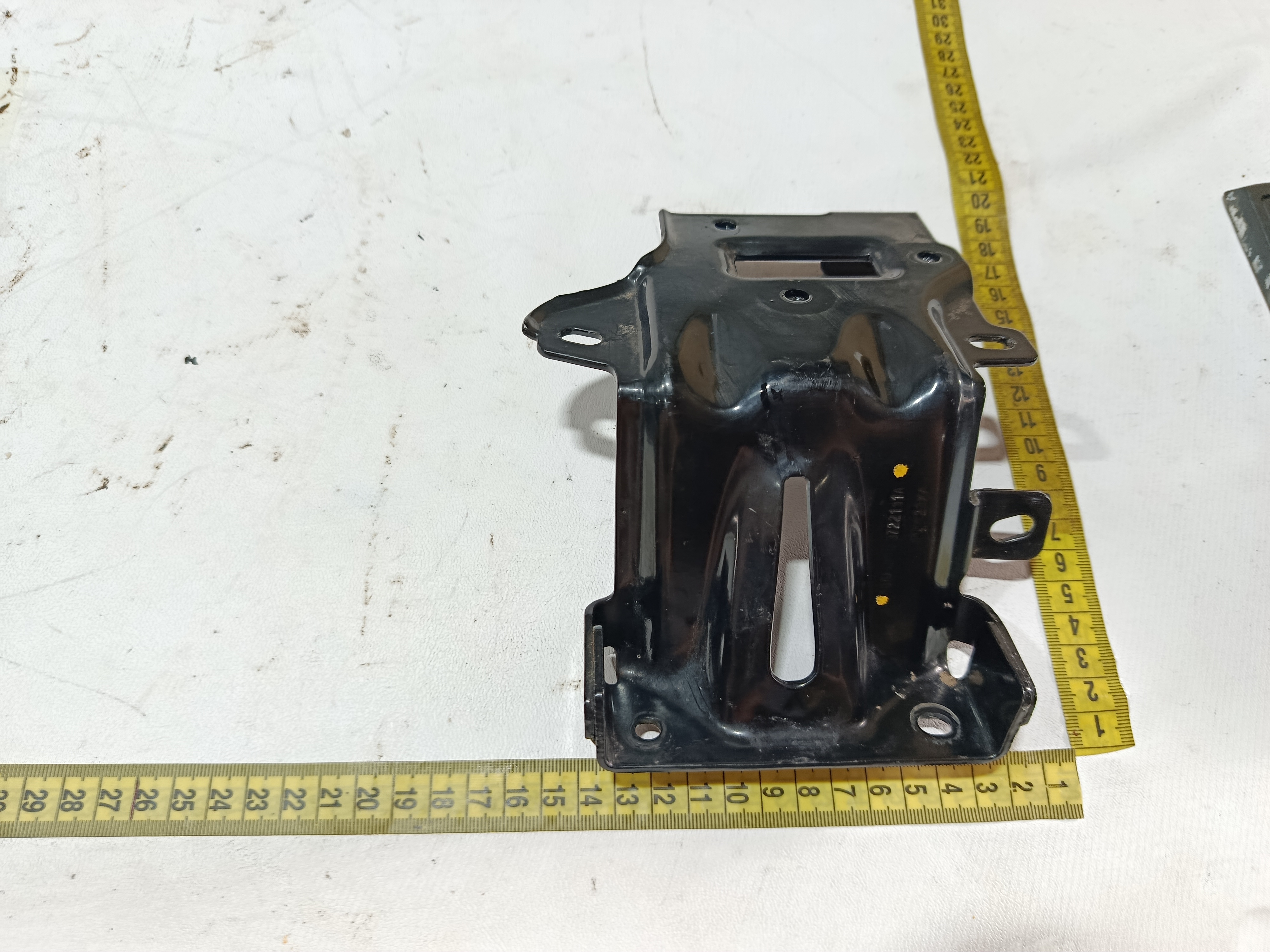 Suporte caixa fusível BYD dolphin PLUS 2024 2025 8
