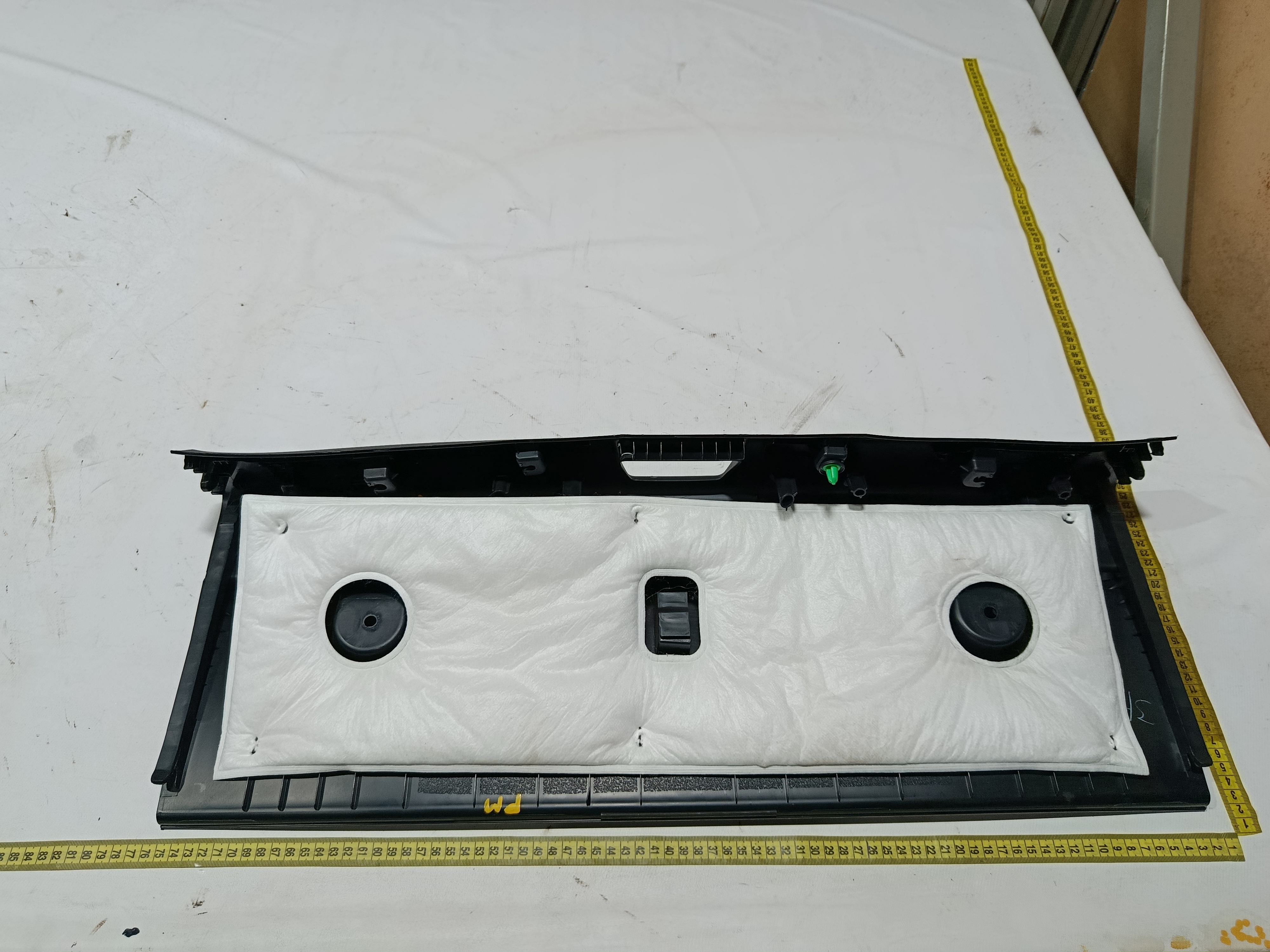 Acabamento porta malas BYD dolphin PLUS 2024 2025 10