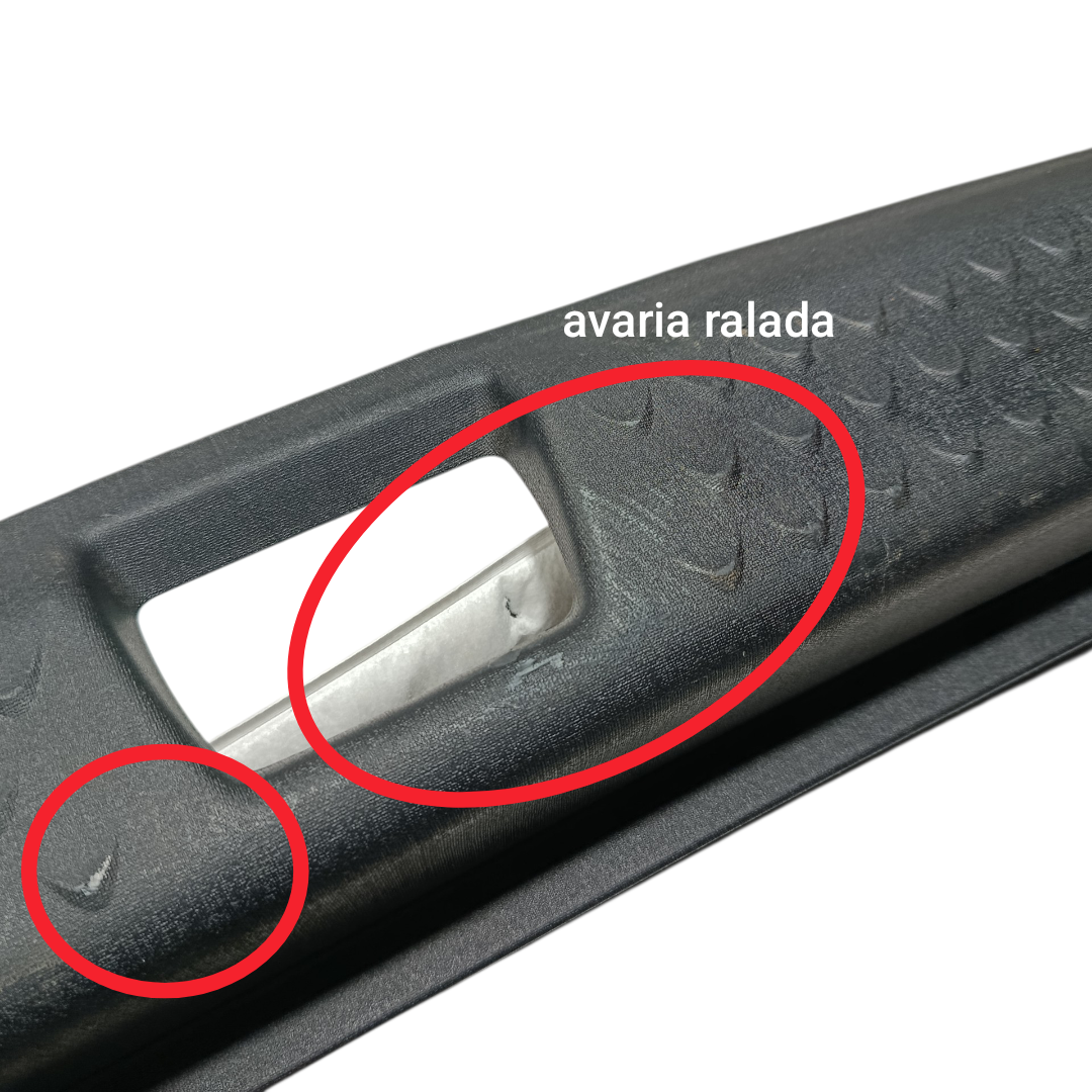 Acabamento porta malas BYD dolphin PLUS 2024 2025 9
