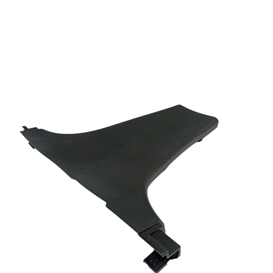 Moldura esque inf coluna central BYD dolphin PLUS 2024 2025 4