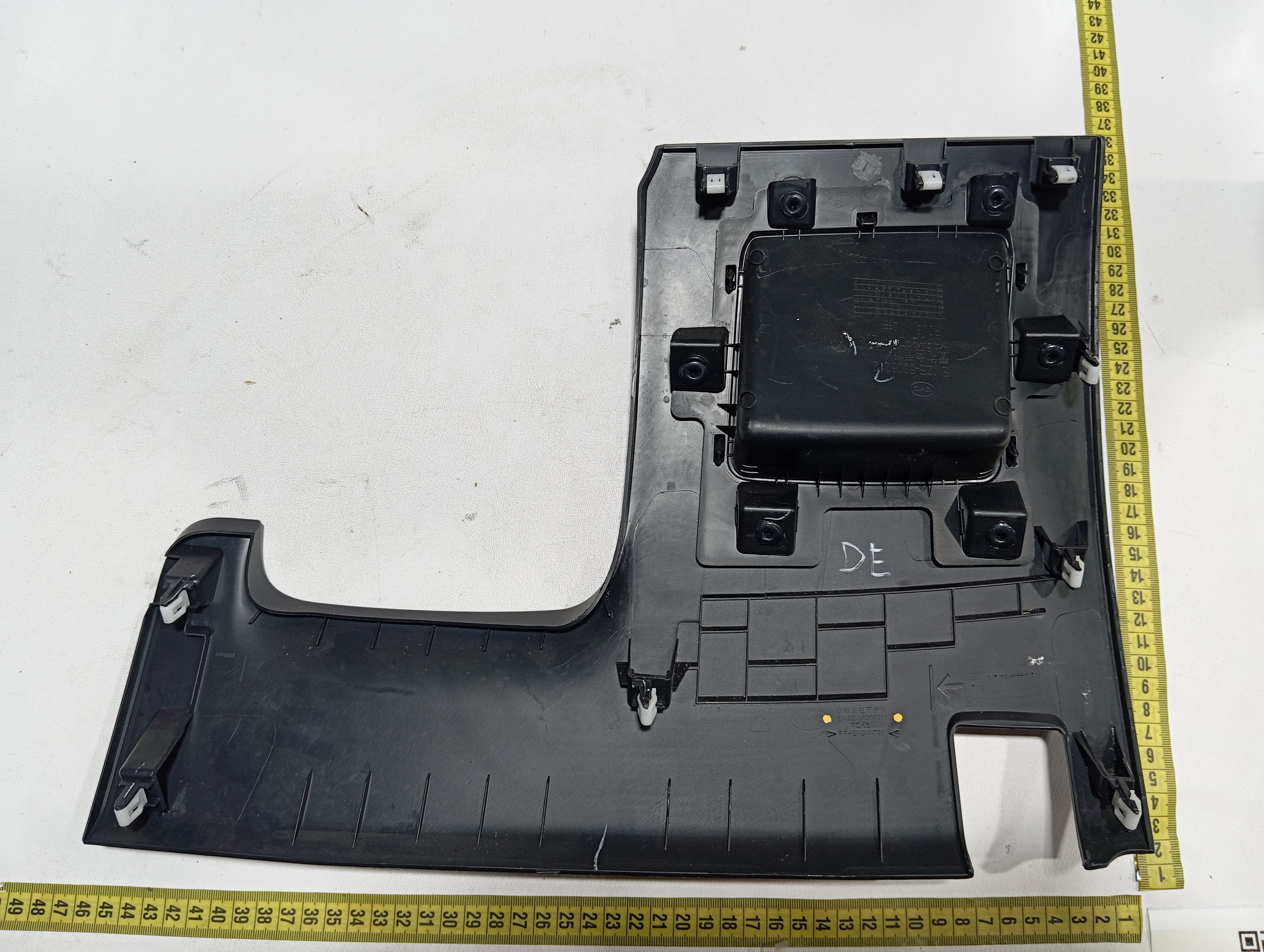 Moldura inferior painel BYD dolphin PLUS 2024 2025 10