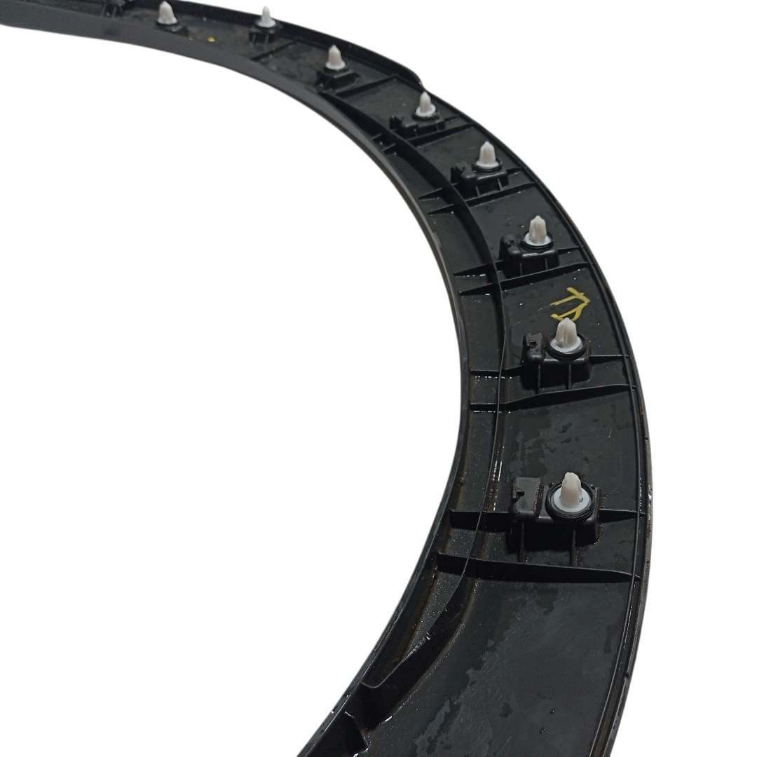 Moldura paralama traseiro direito BYD dolphin PLUS 2024 2025 4