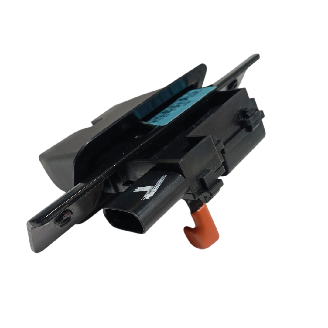 Trava porta malas BYD dolphin PLUS 2024 2025 6