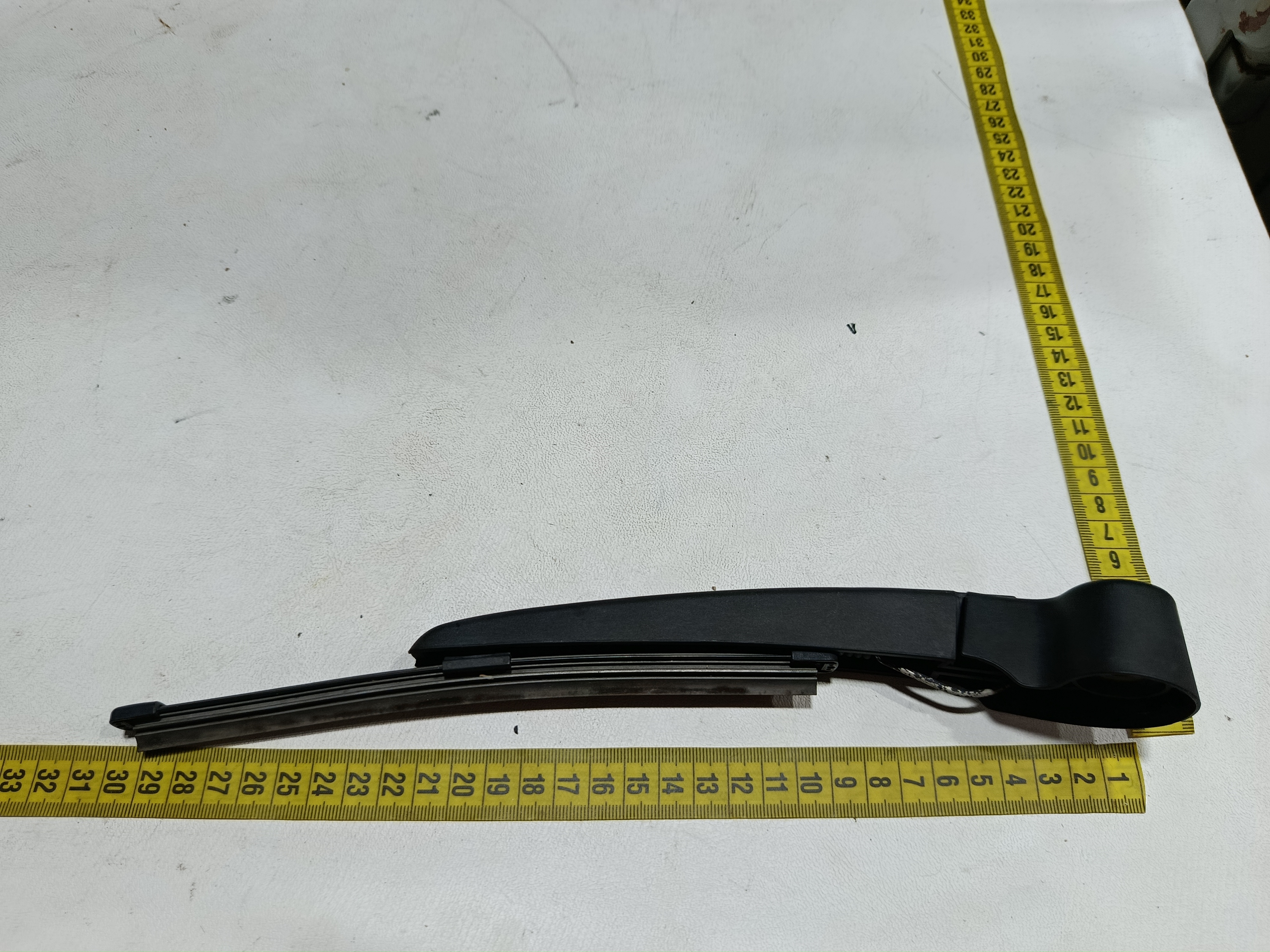 Braço limpador traseiro BYD dolphin PLUS 2024 2025 9