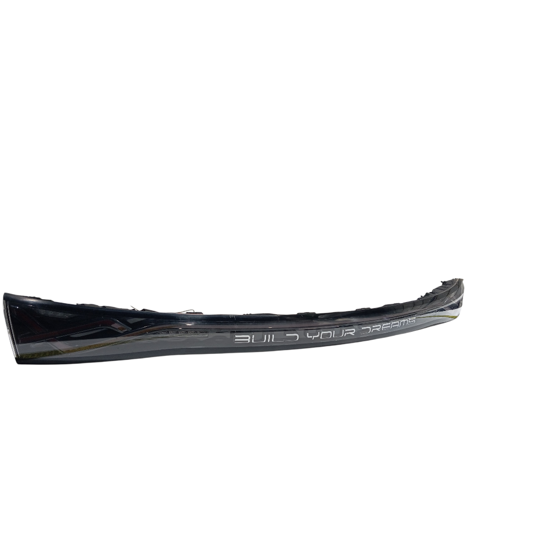 Lanterna central tampa traseira BYD dolphin PLUS 2024 2025 3