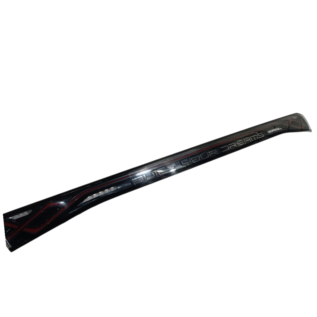Lanterna central tampa traseira BYD dolphin PLUS 2024 2025 5