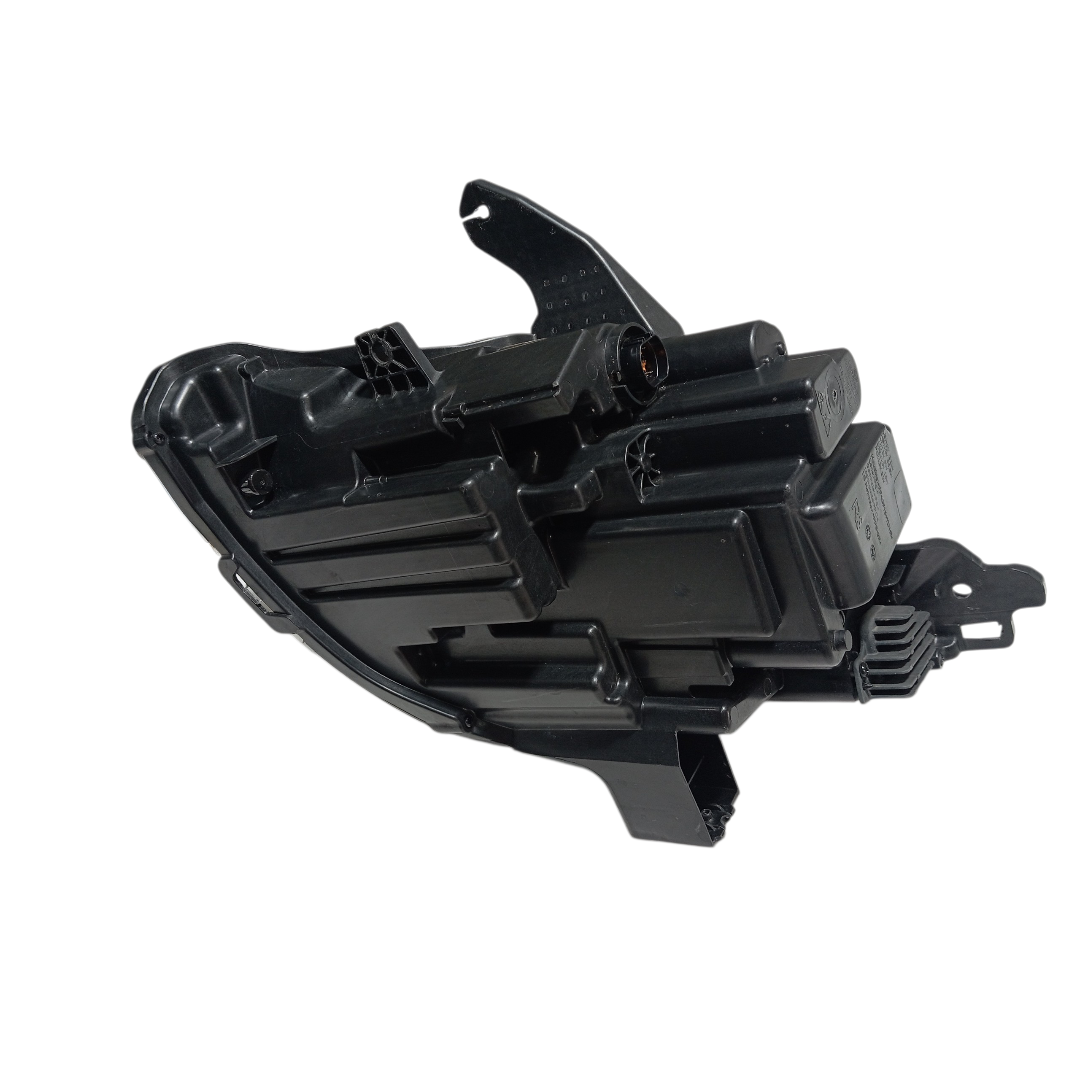 Farol direito BYD dolphin PLUS 2024 2025 3