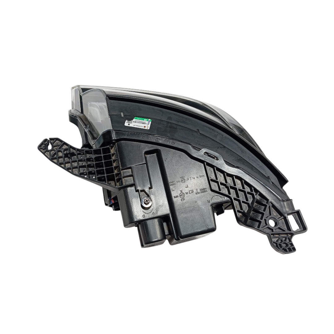 Farol direito BYD dolphin PLUS 2024 2025 5