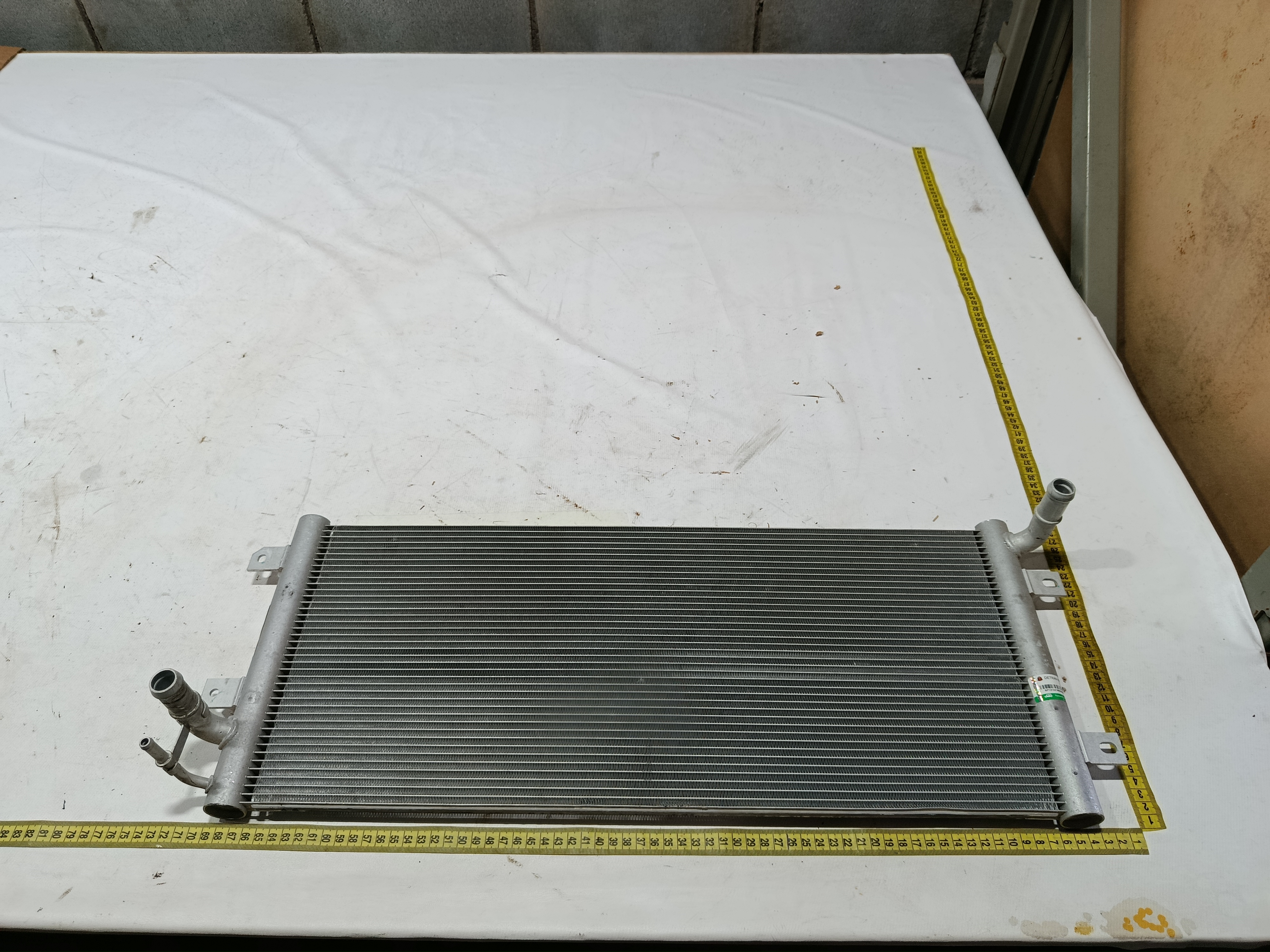 Radiador agua BYD dolphin PLUS 2024 2025 10