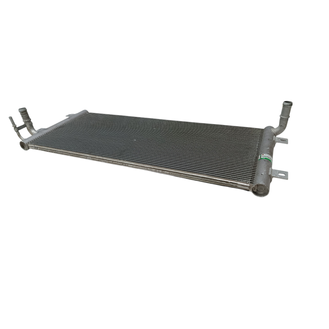Radiador agua BYD dolphin PLUS 2024 2025 5
