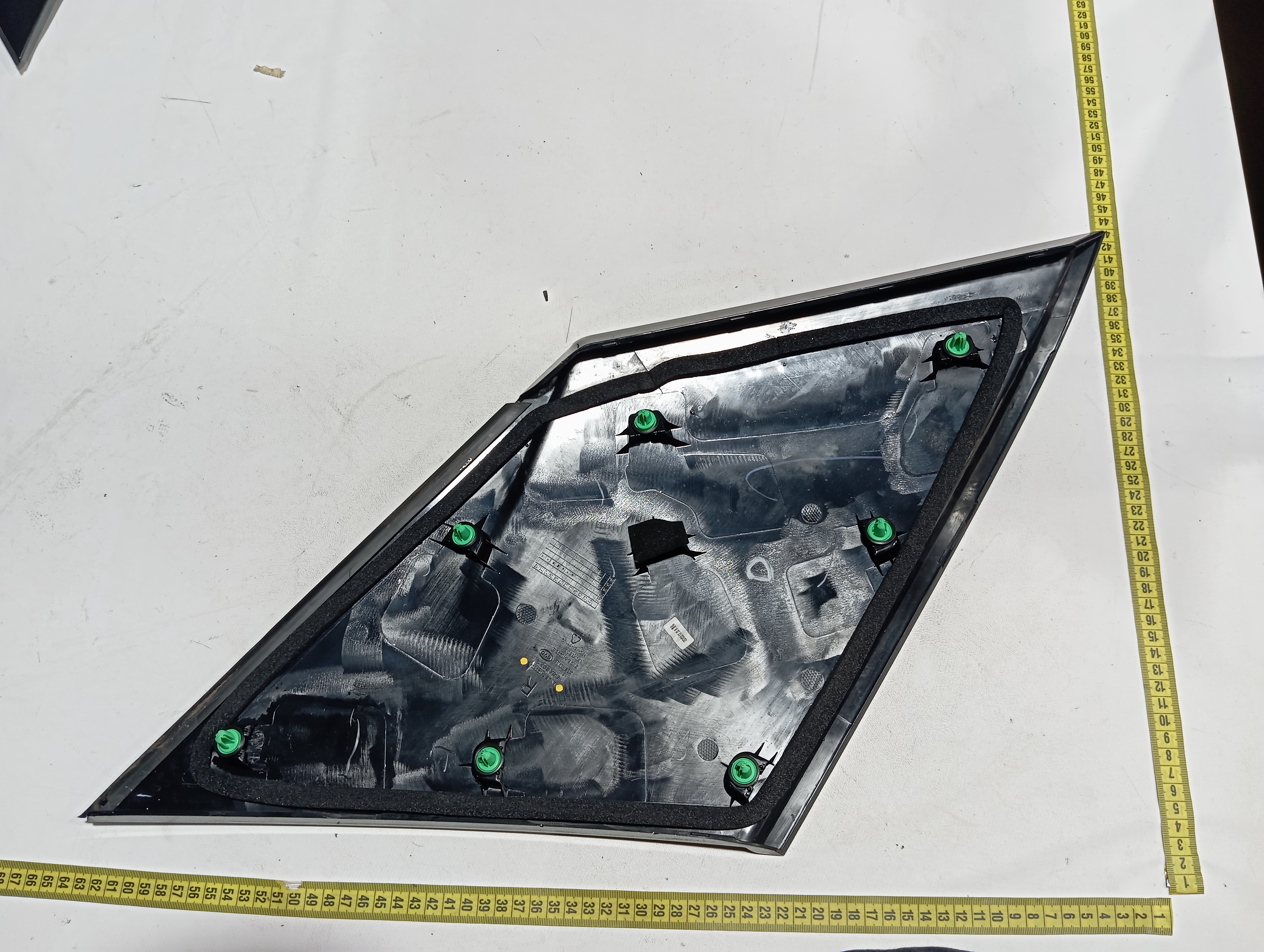 Moldura lateral traseira direita BYD dolphin PLUS 2024 2025 9