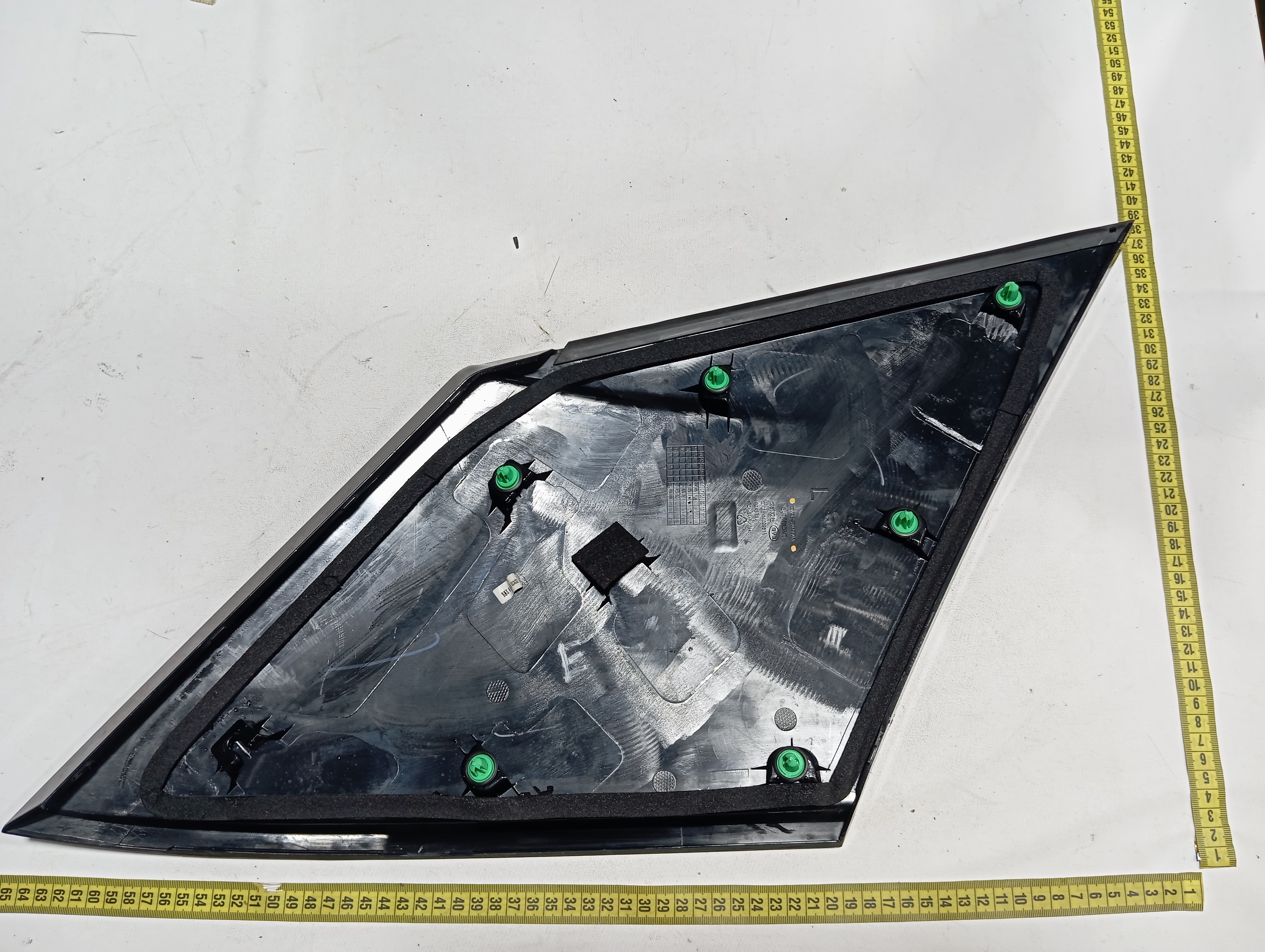 Moldura lateral traseira esquerda BYD dolphin PLUS 2024 2025 10