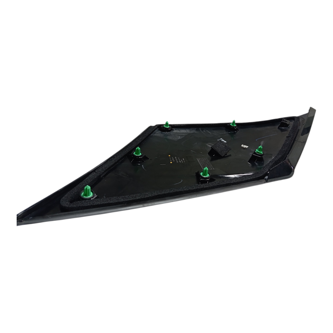 Moldura lateral traseira esquerda BYD dolphin PLUS 2024 2025 7