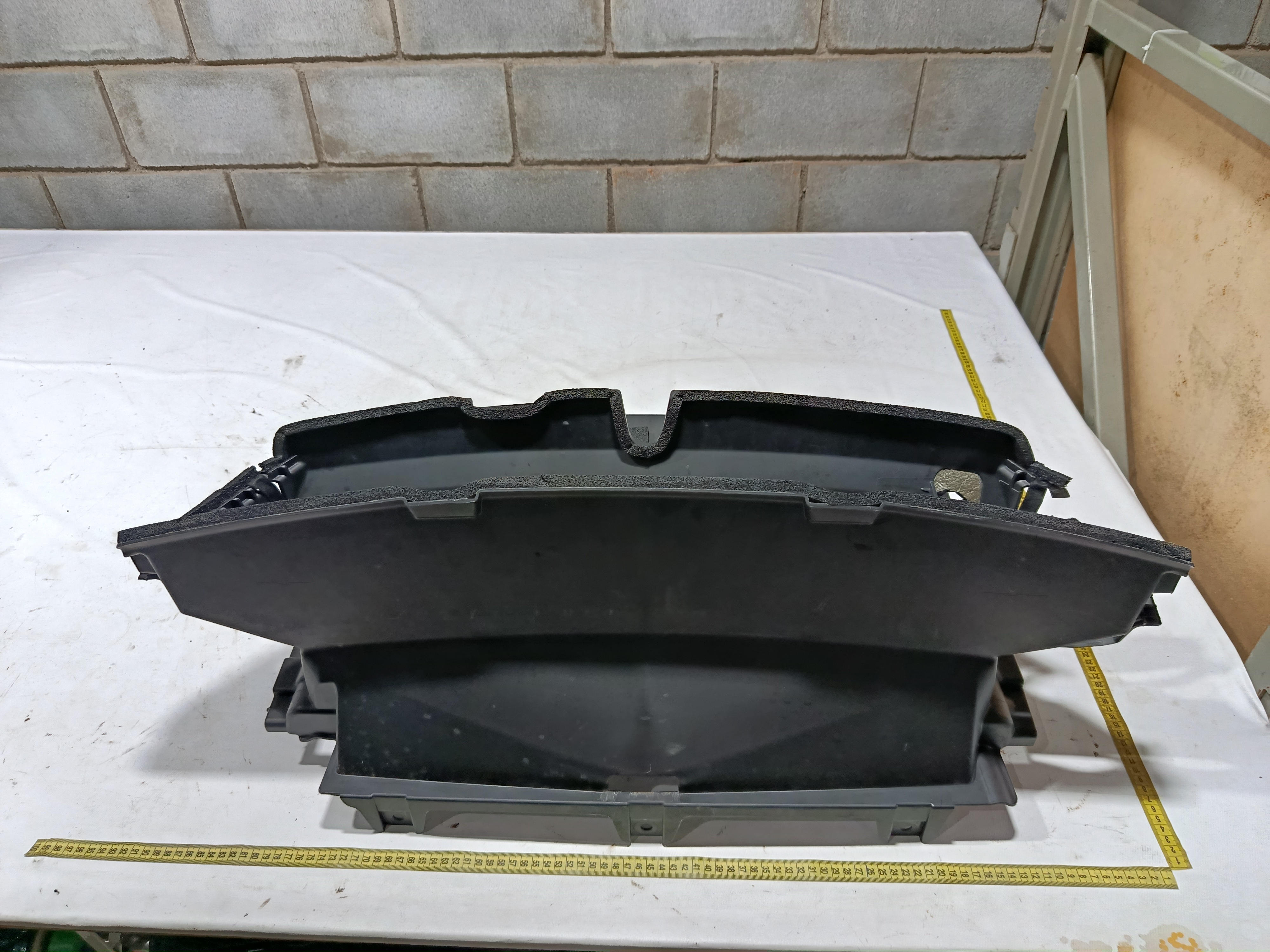 Defletor radiador BYD dolphin PLUS 2024 2025 6