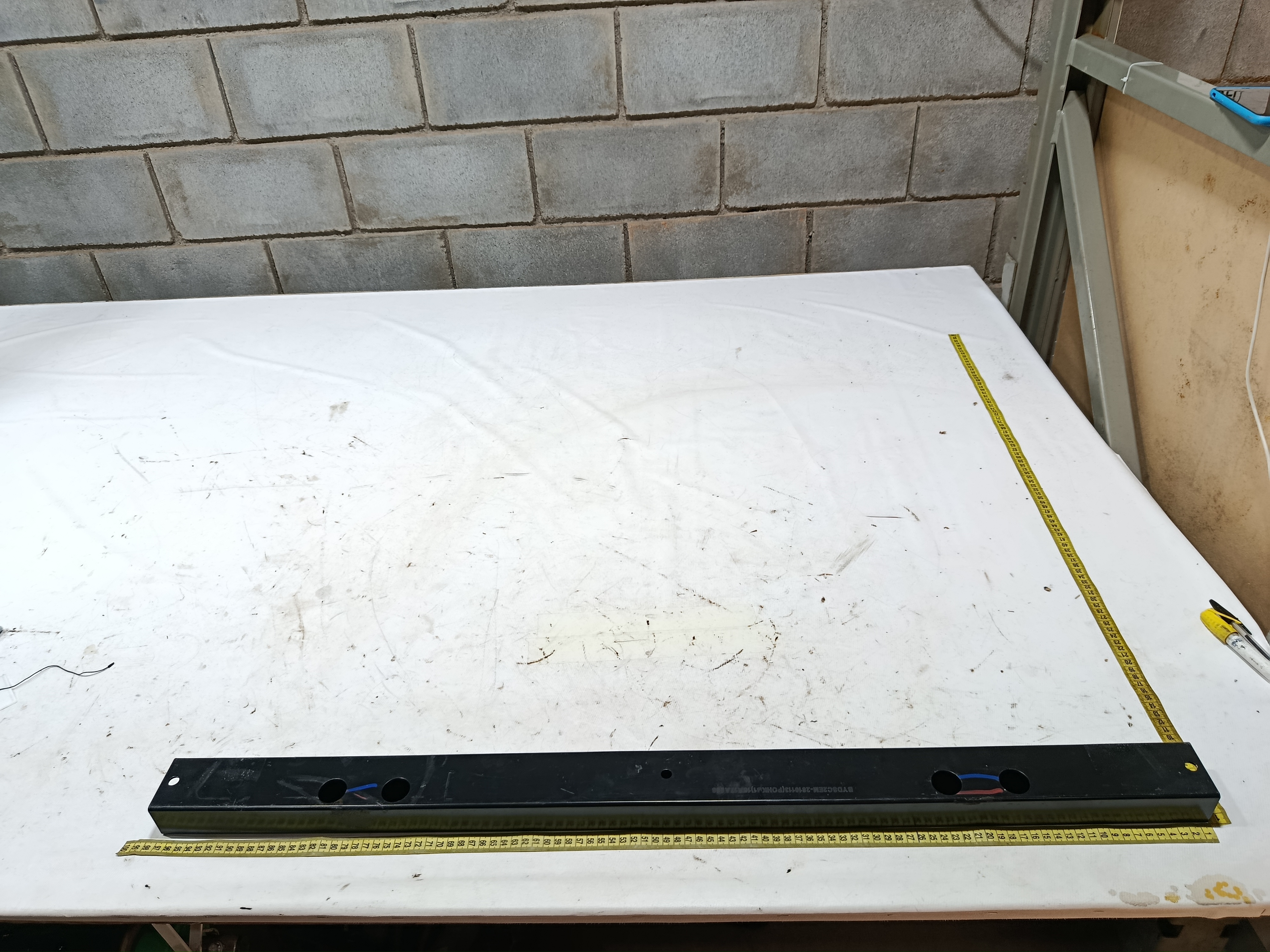 Barra proteção fixação bateria BYD dolphin PLUS 2024 2025 9