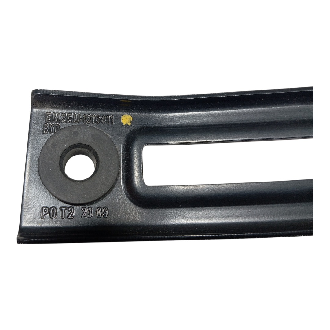 Suporte radiador BYD dolphin PLUS 2024 2025 9