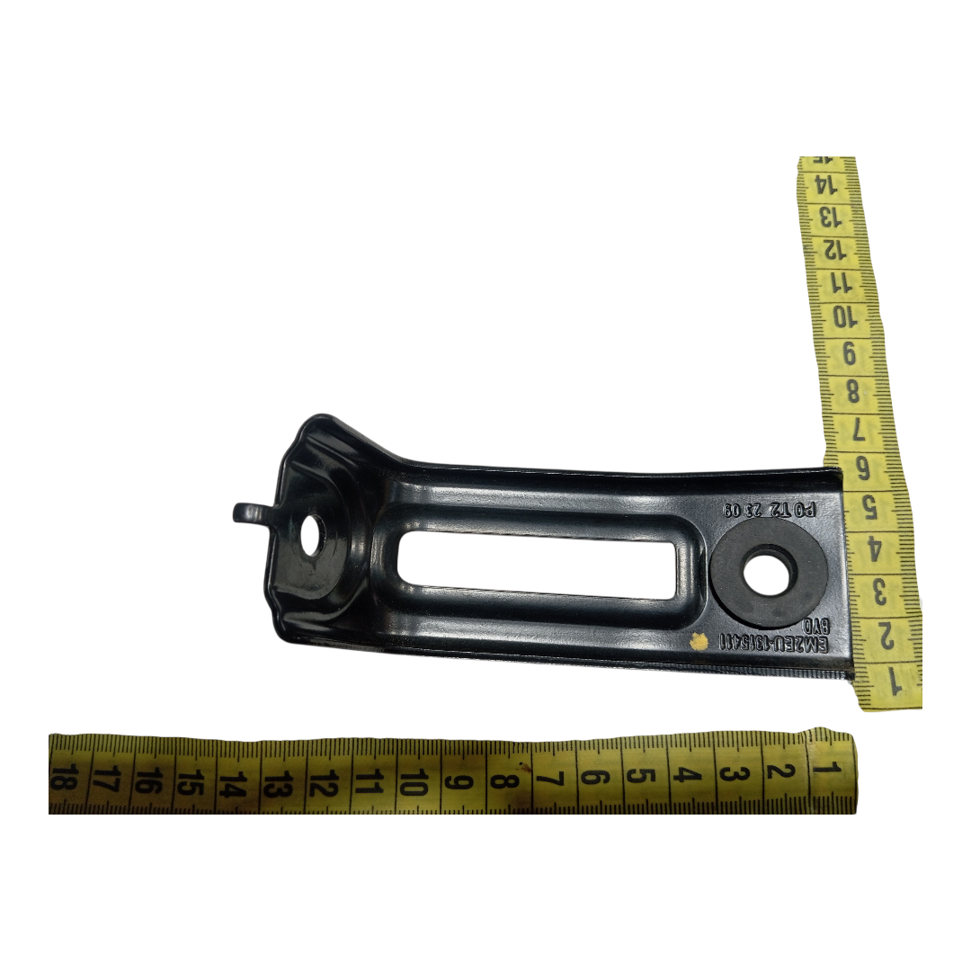 Suporte radiador BYD dolphin PLUS 2024 2025 10
