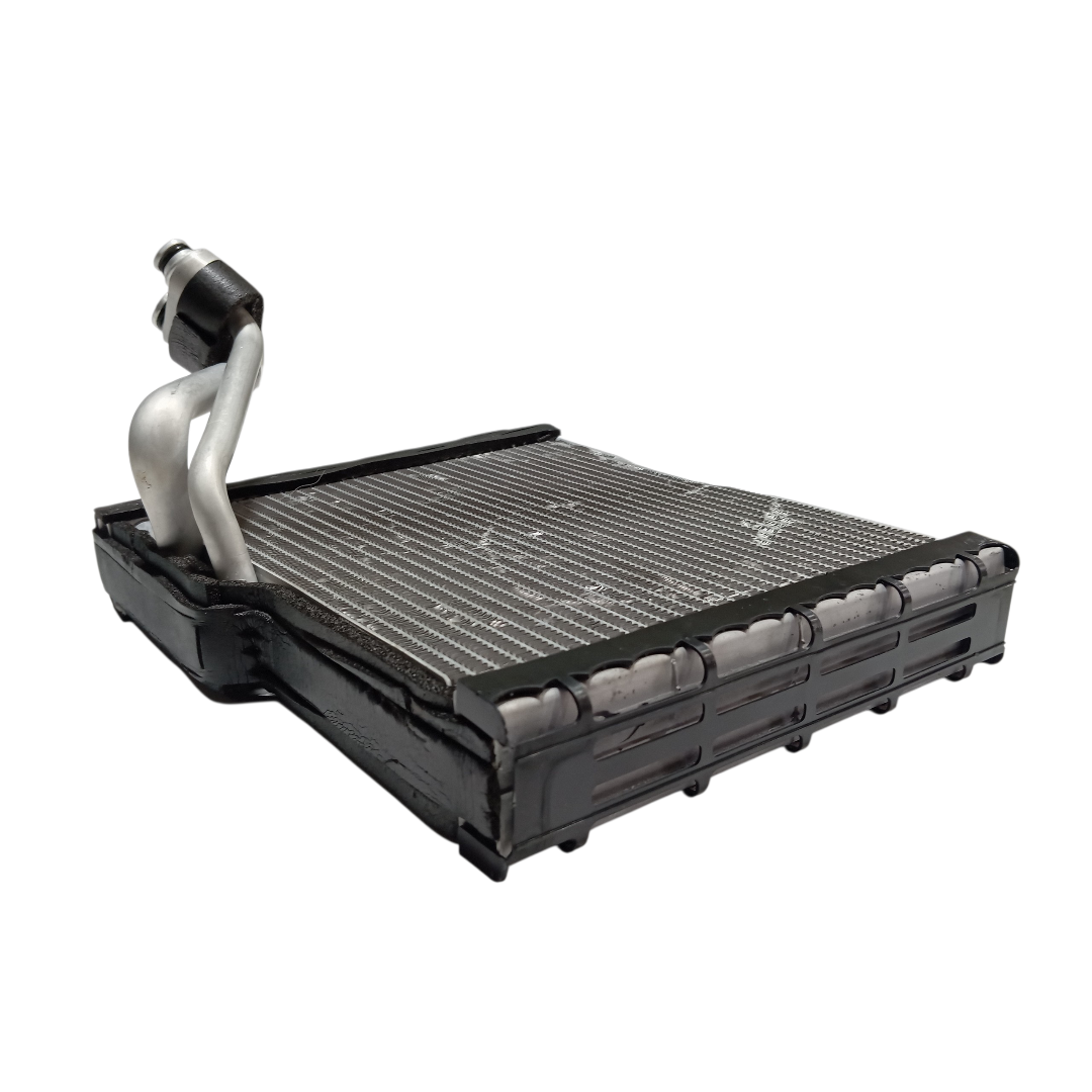 Radiador ar condicionado BYD dolphin PLUS 2024 2025 4