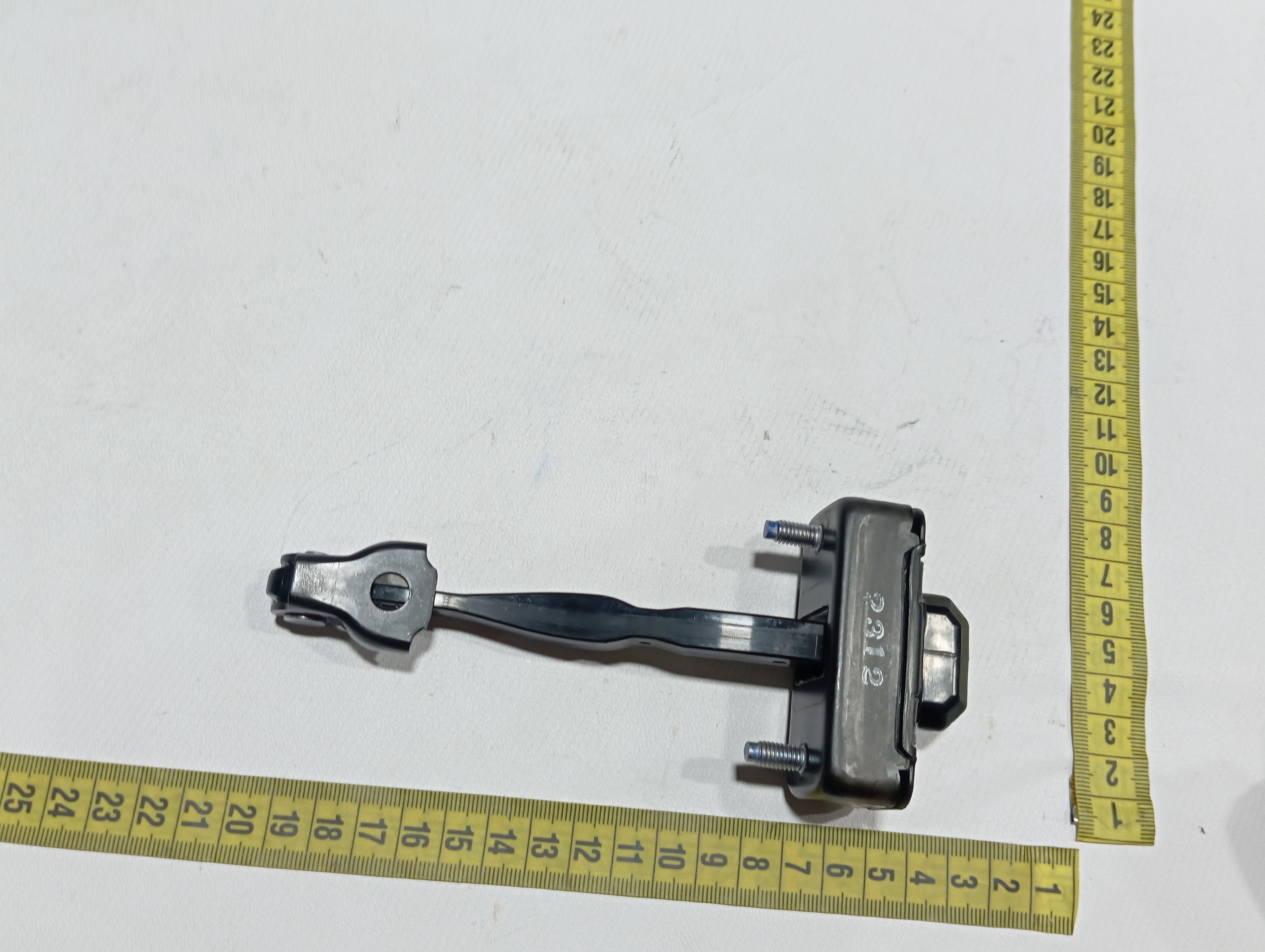 Limitador porta traseira direita BYD dolphin PLUS 2024 2025 8