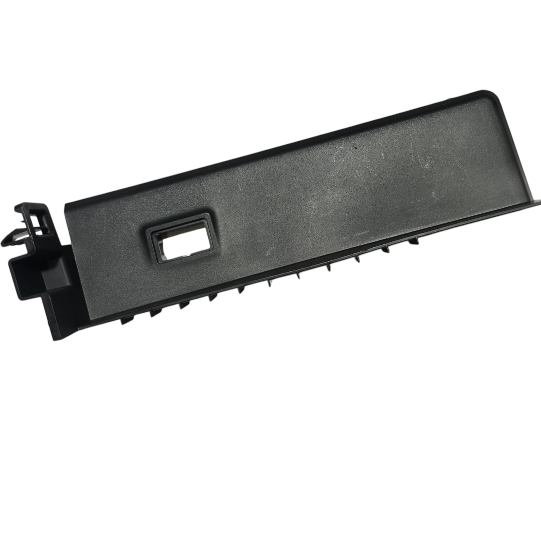 Moldura porta luvas BYD dolphin PLUS 2024 2025 1