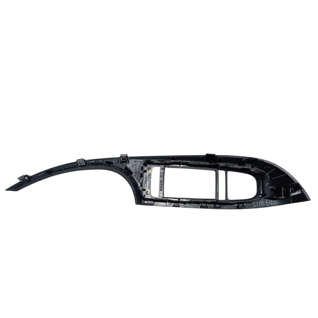 Moldura botao vidro diante esque BYD dolphin PLUS 2024 2025 3