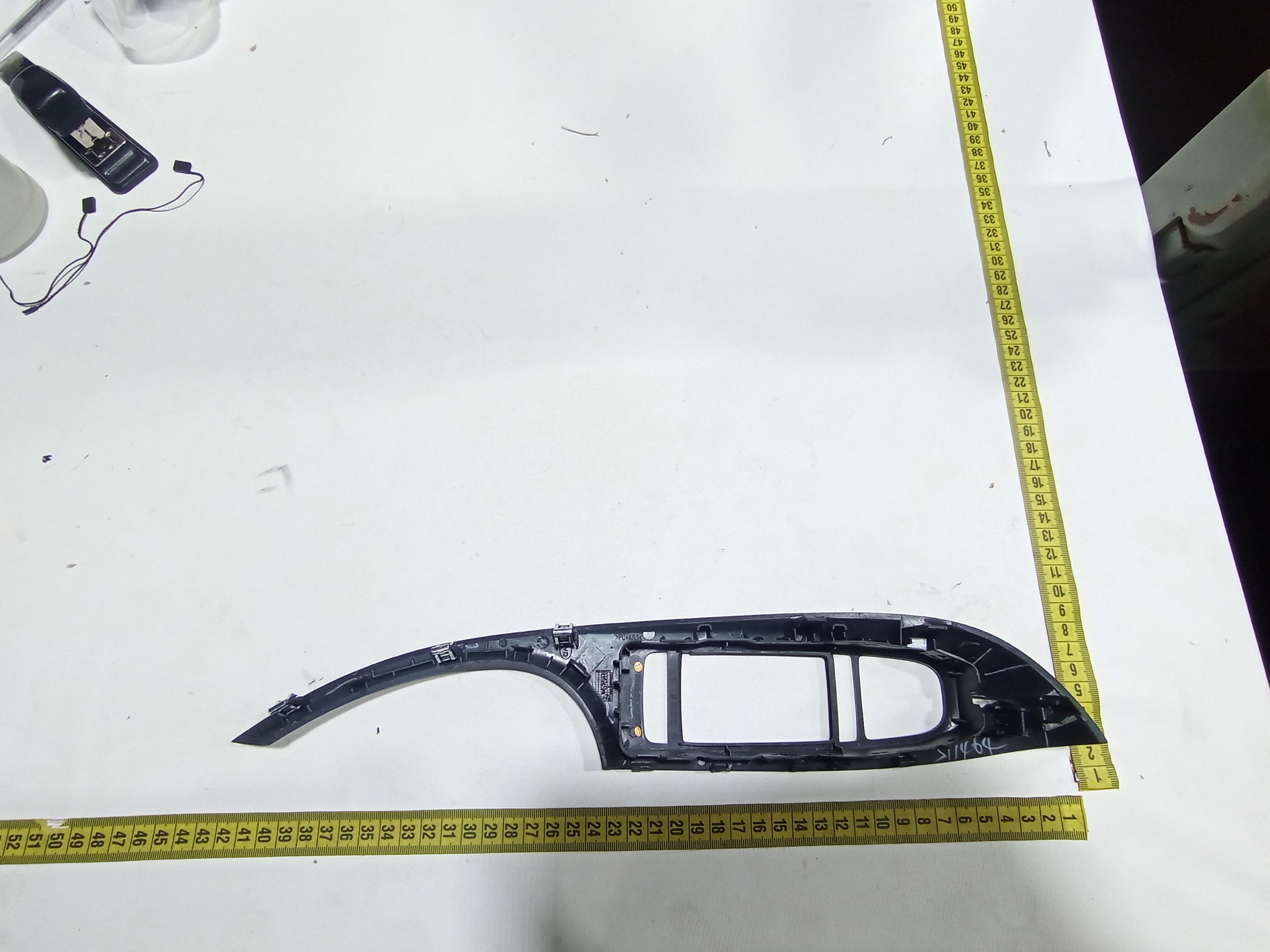 Moldura botao vidro diante esque BYD dolphin PLUS 2024 2025 8