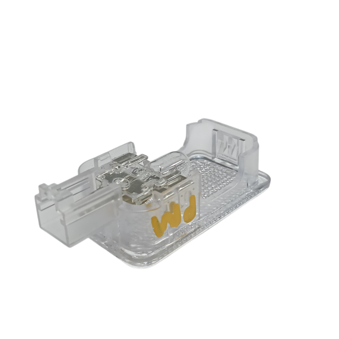 Luz interna porta malas BYD dolphin PLUS 2024 2025 7