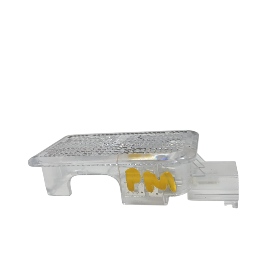 Luz interna porta malas BYD dolphin PLUS 2024 2025 5