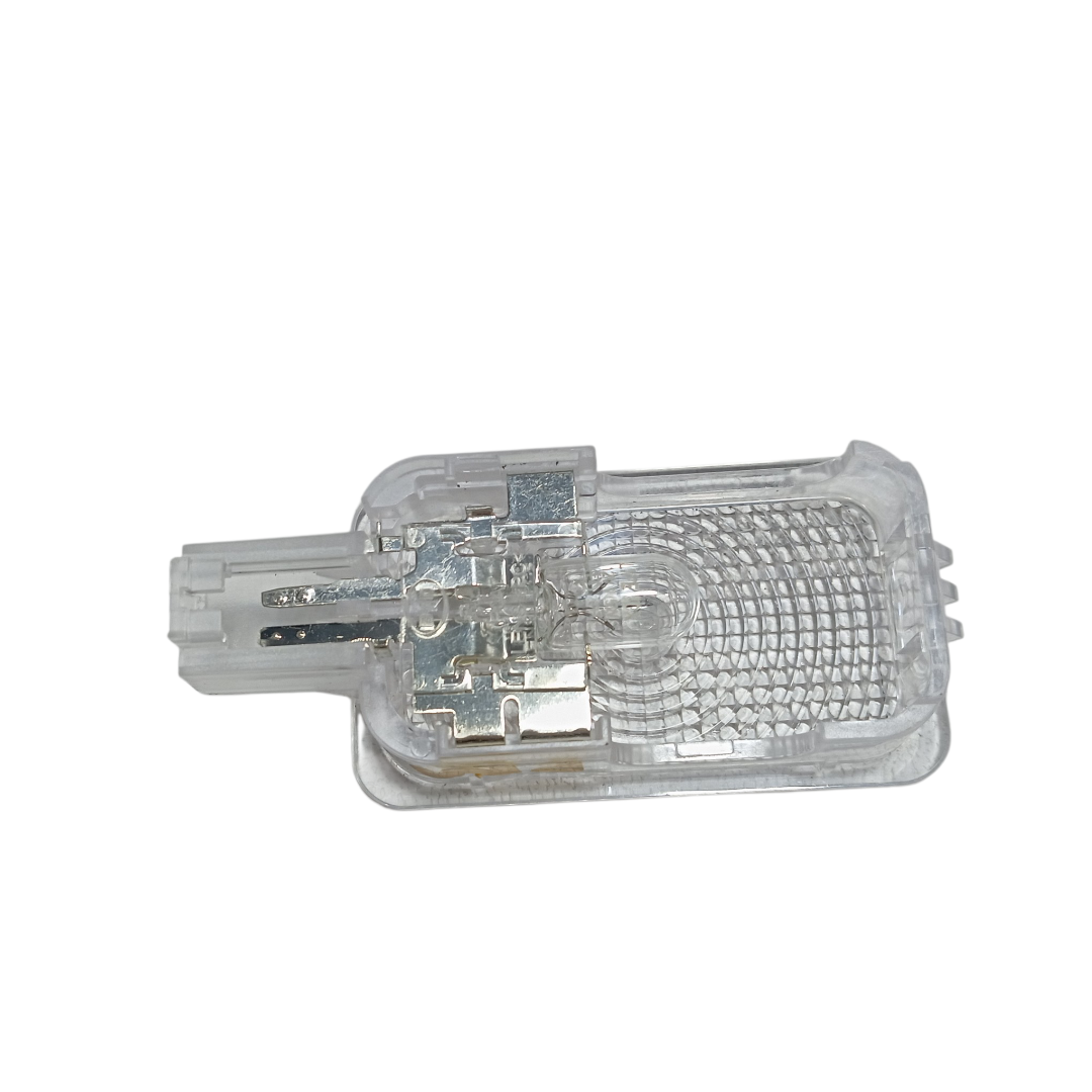 Luz interna porta malas BYD dolphin PLUS 2024 2025 8