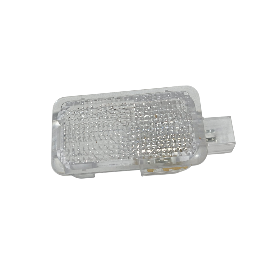 Luz interna porta malas BYD dolphin PLUS 2024 2025 1