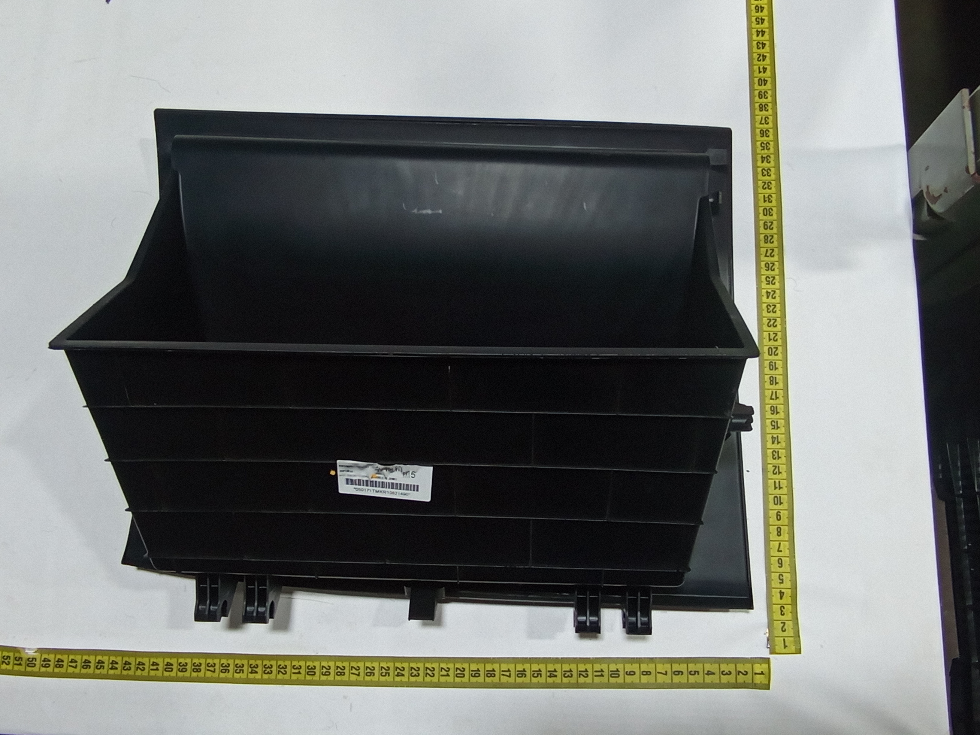 Porta luvas BYD dolphin PLUS 2024 2025 10