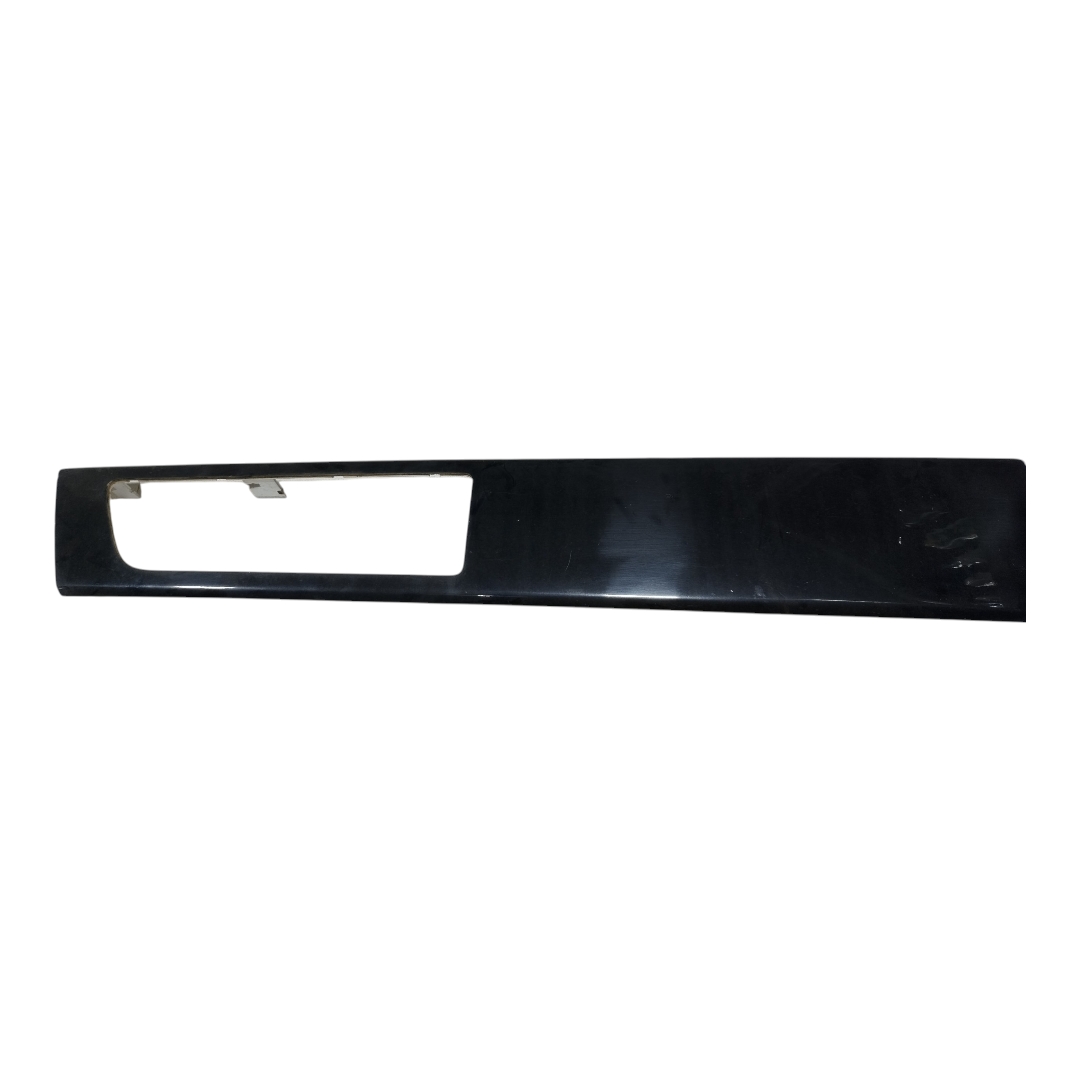 Moldura porta diant direita Land Rover Discovery 4 2010 2012