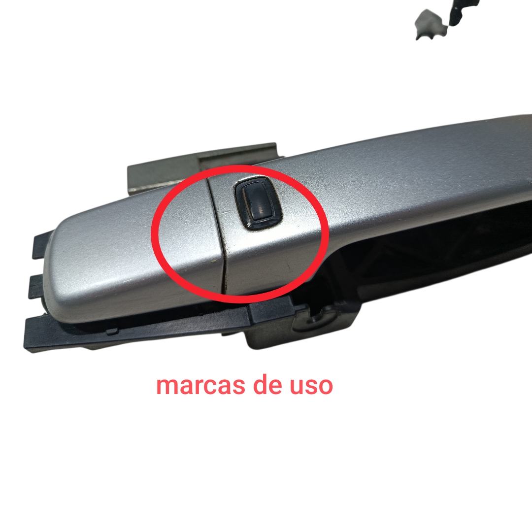 Maçaneta externa Porta Direita Nissan Altima 2008 7