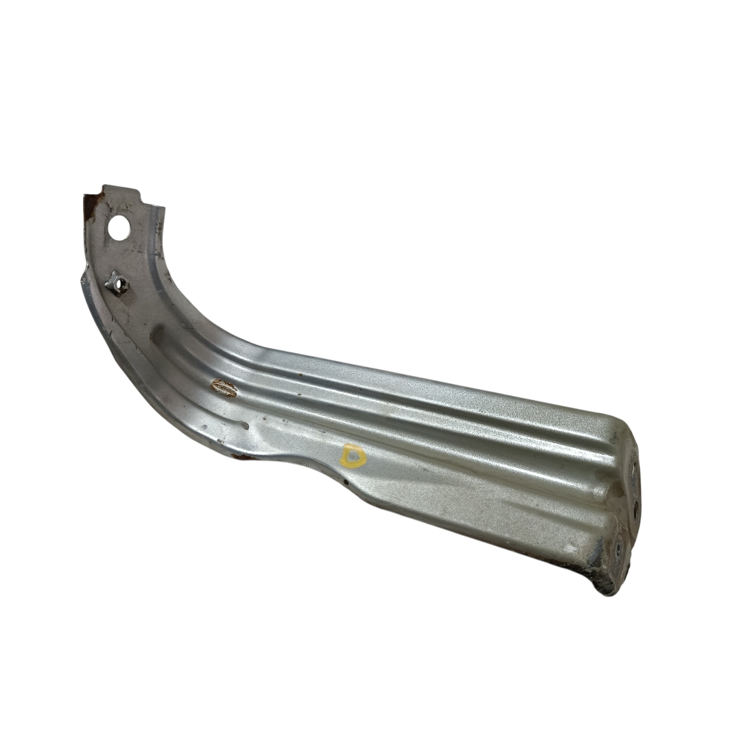 Suporte Paralama Direito Nissan Altima 2008