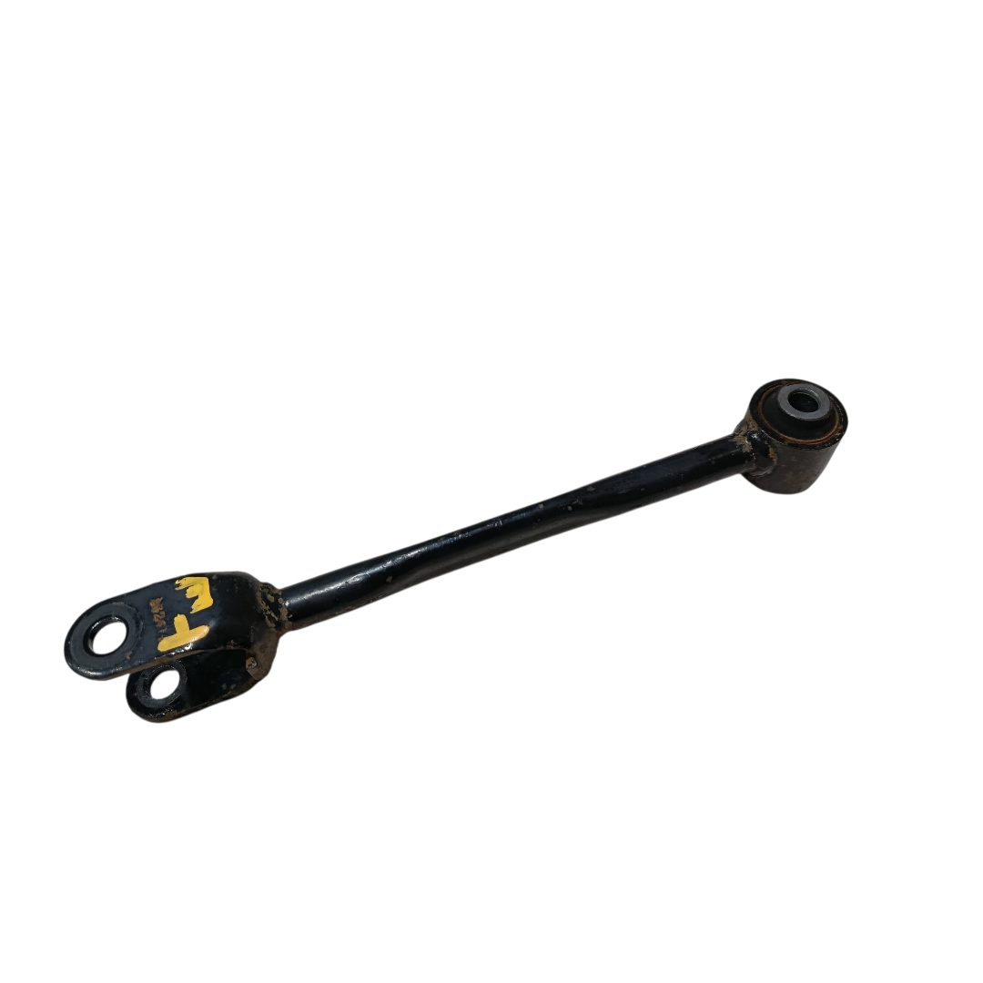 Braço tirante traseiro esquerdo Nissan Altima 2008