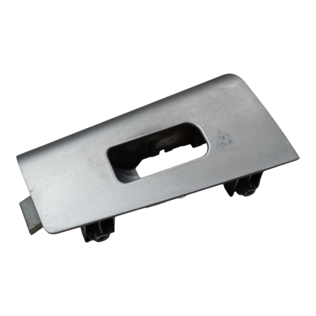 Moldura Botão Porta Tras Esquerda Hyundai Santa Fé 2007 A 13