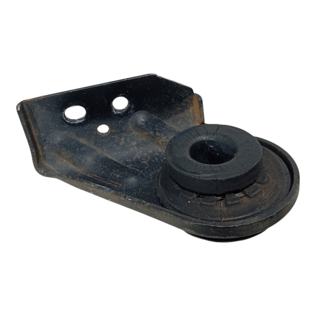 suporte direito radiador HYUNDAI SANTA FÉ 2006 a 2010