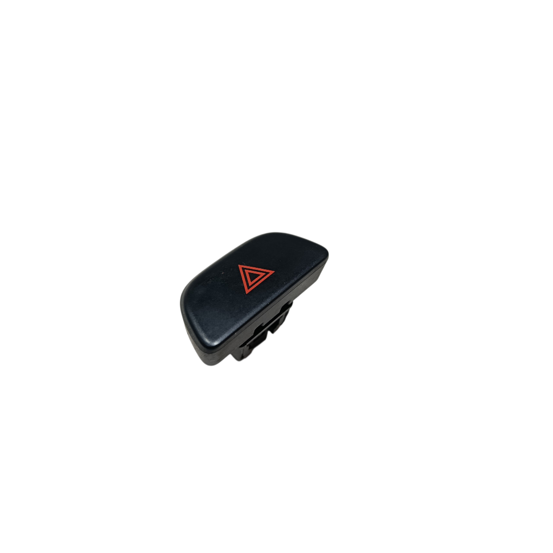 Botão Pisca Alerta Nissan March Versa 2014 A 2016